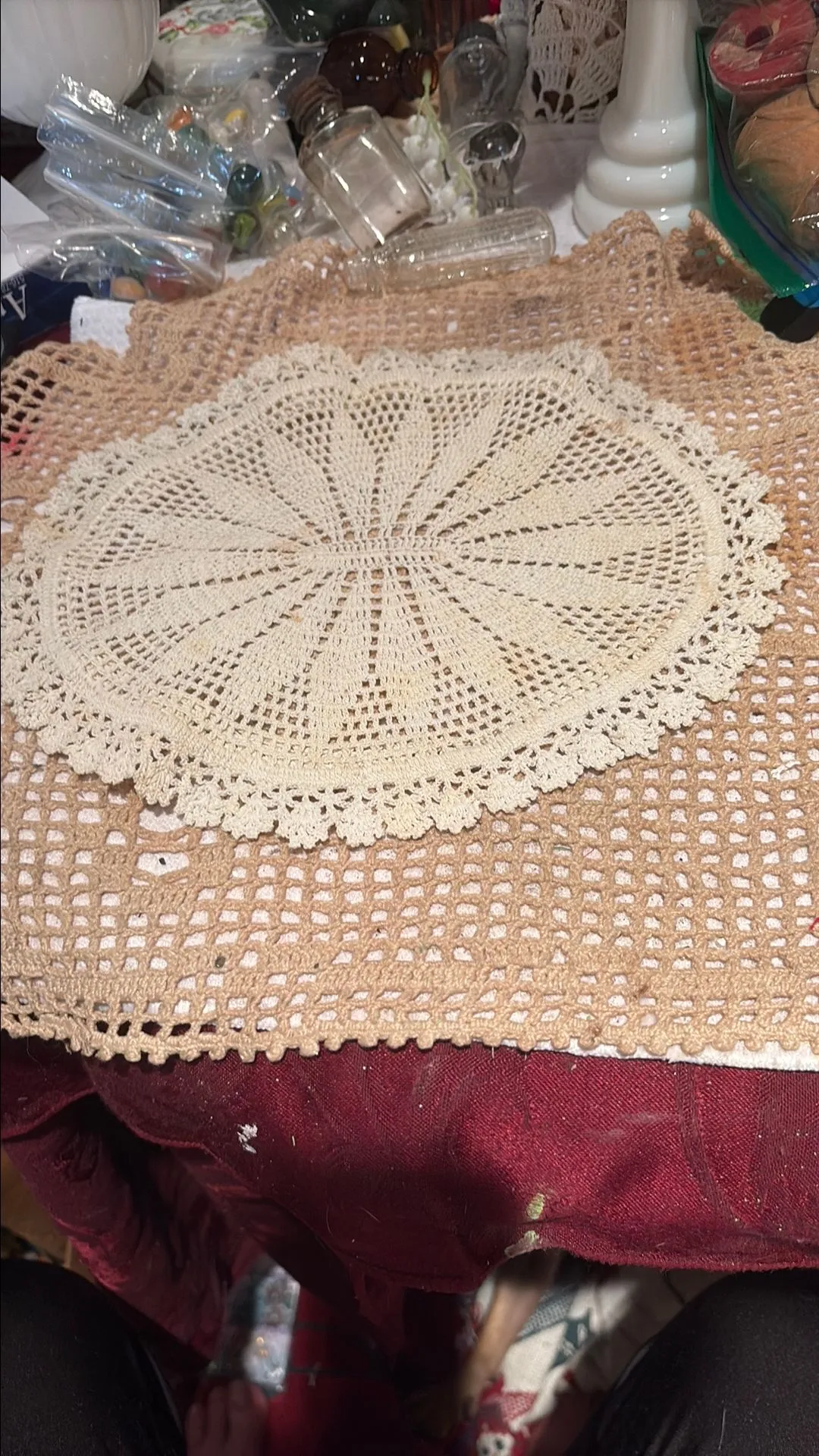 Product image for # 135  oblong doily 8 by 10 inches
