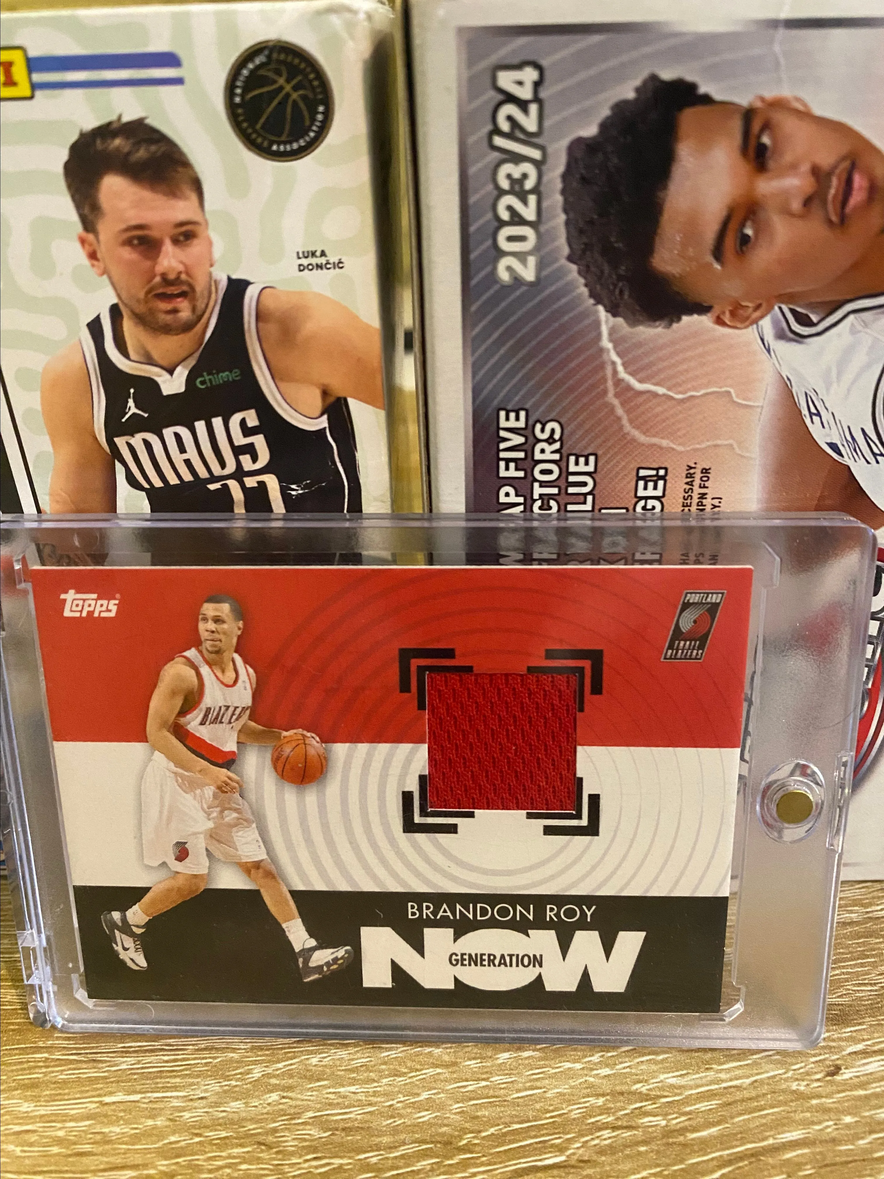 Product image for 2007 Brandon Roy Game Used Patch