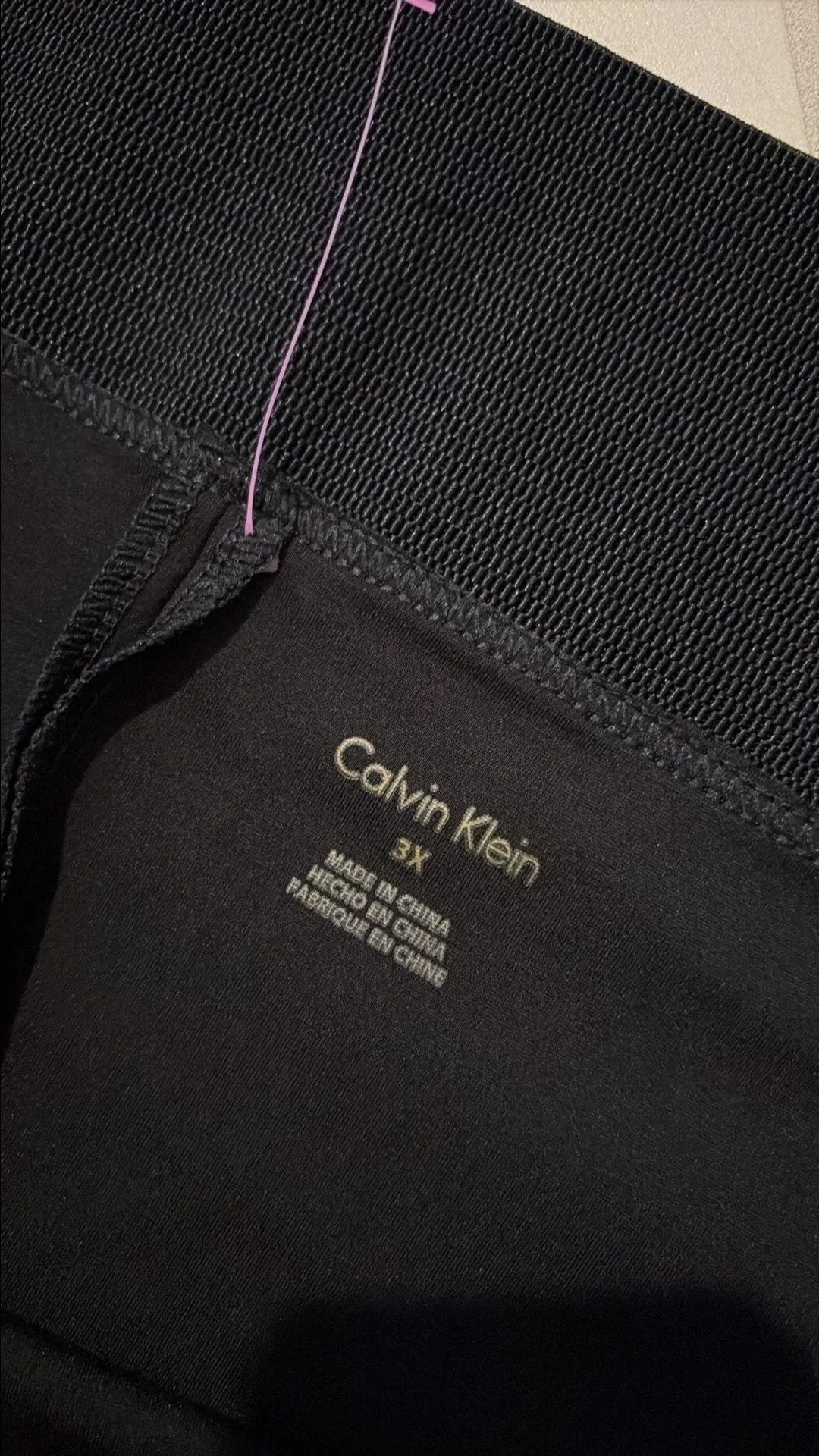 Listing Image Blurred Background