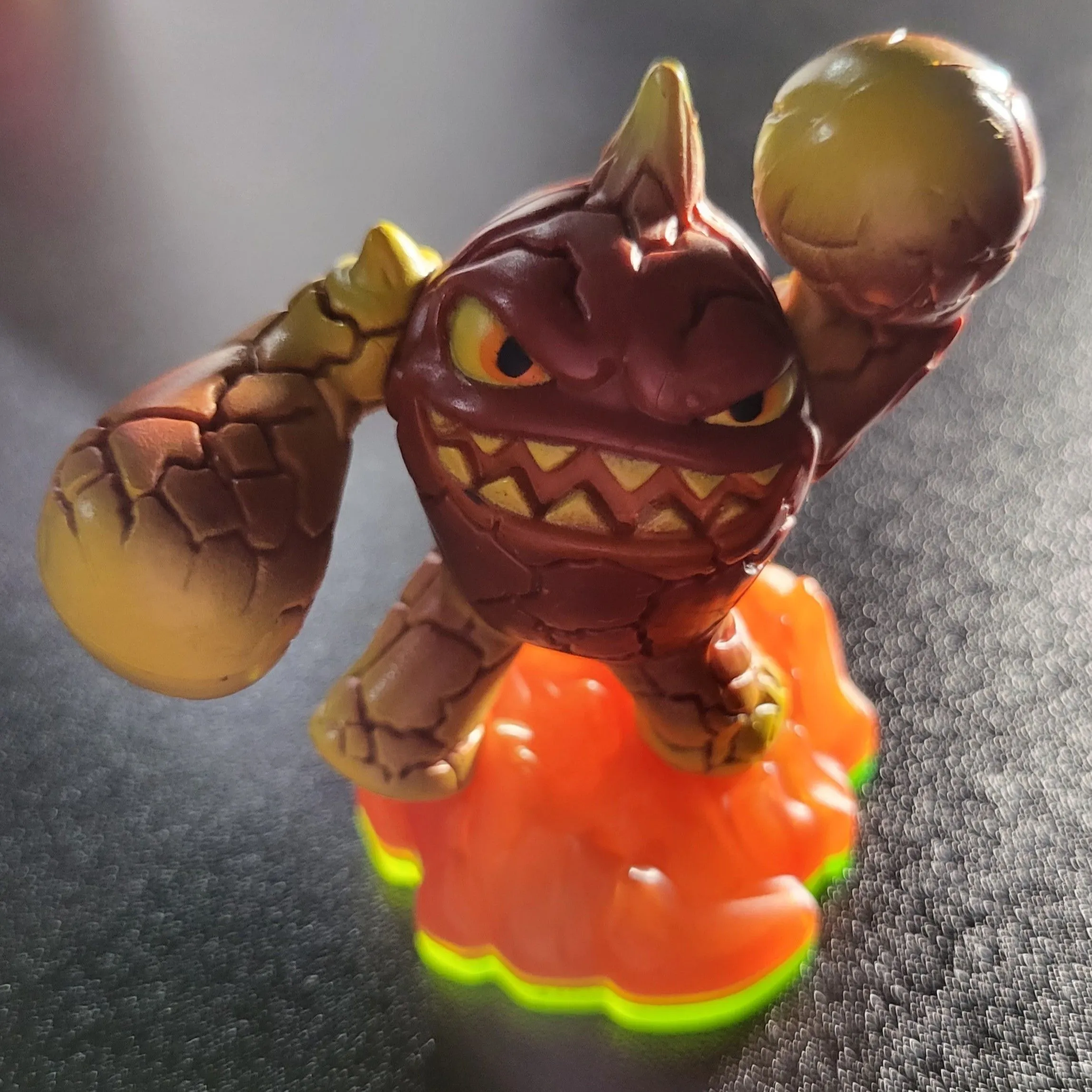 Product image for Eruptor
