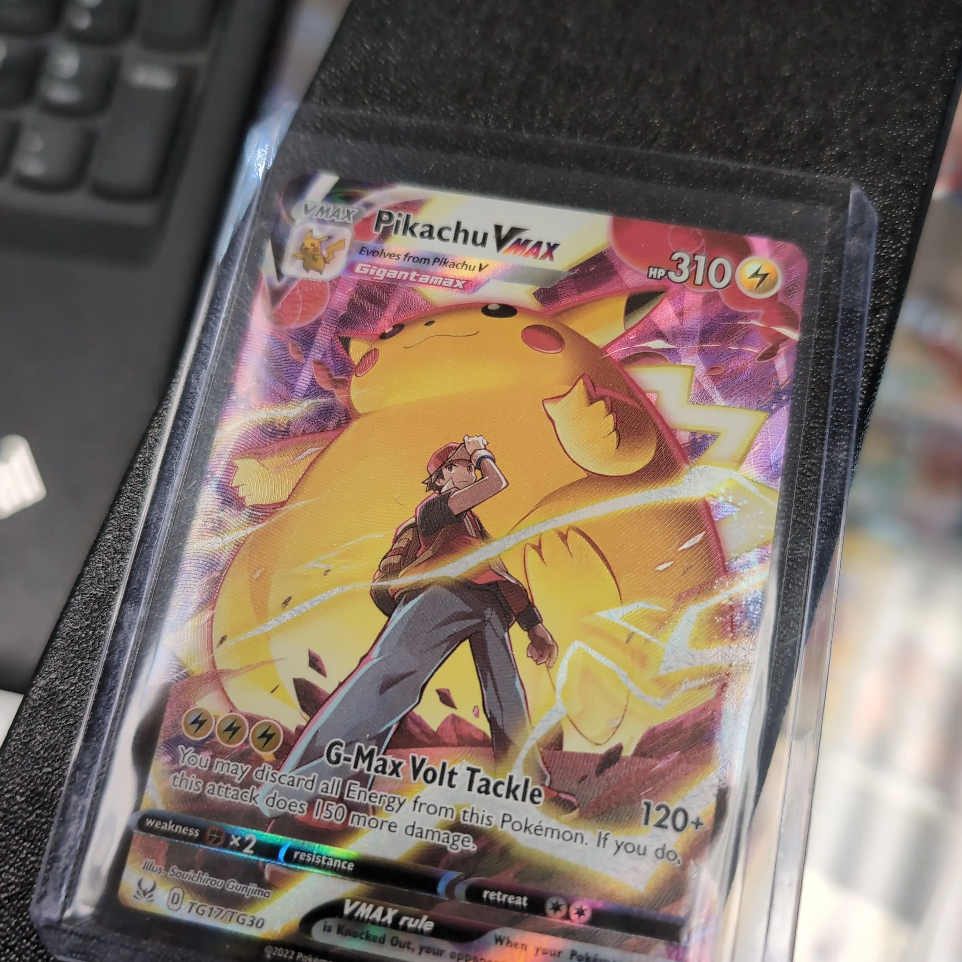 Product image for PKM - Single - Pikachu Vnax