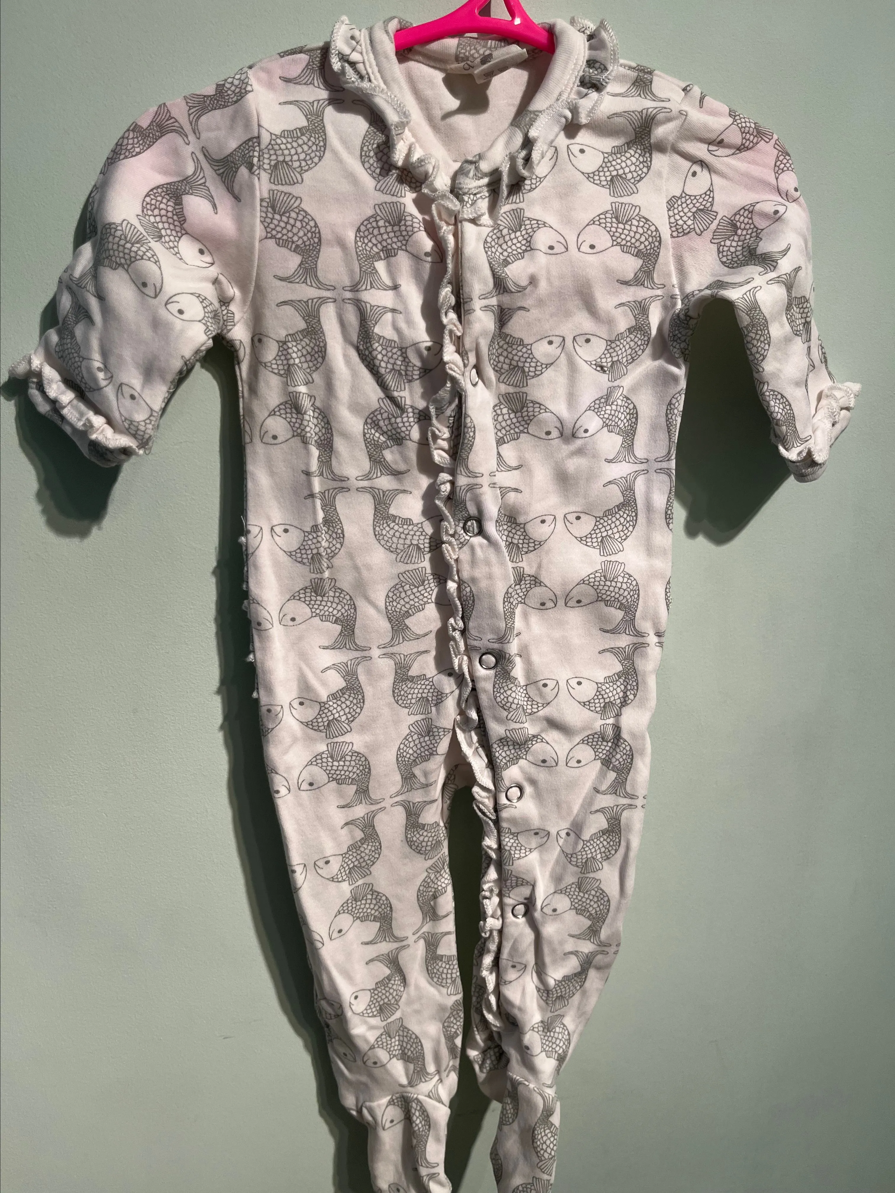 Product image for Kate Quinn fish 0-3