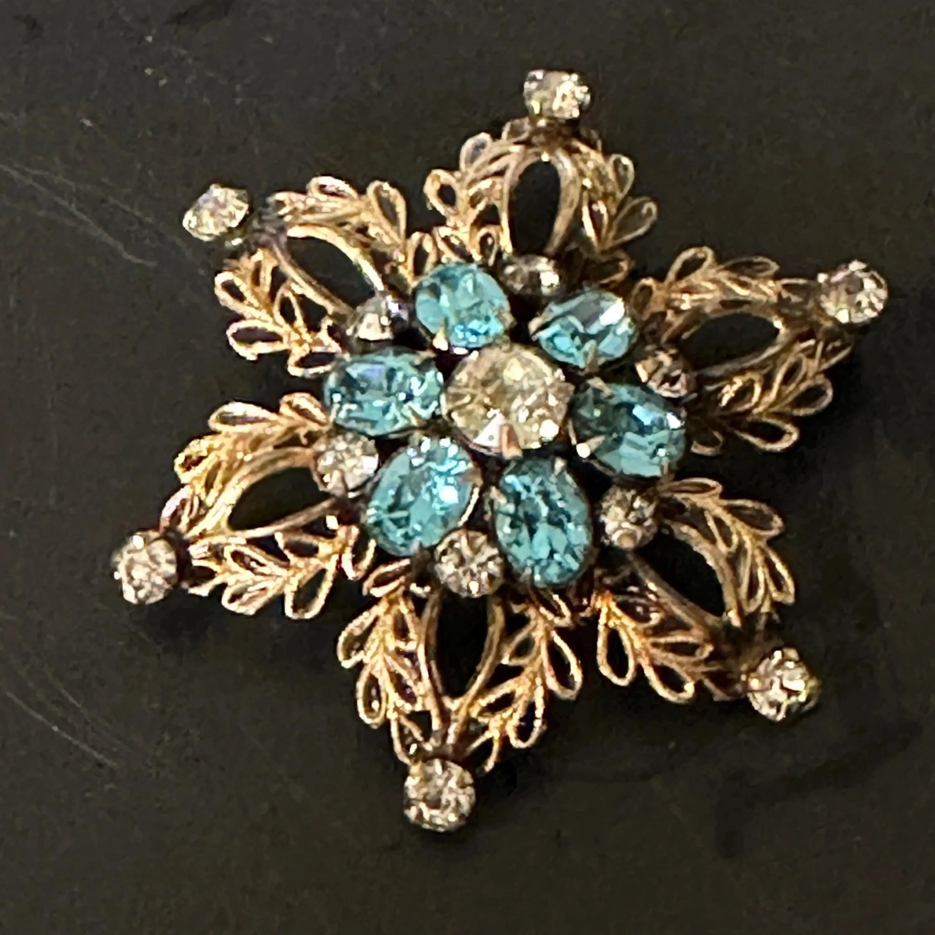 Product image for Scitarelli Brass & Rhinestone Star Filigree Brooch/Pendant