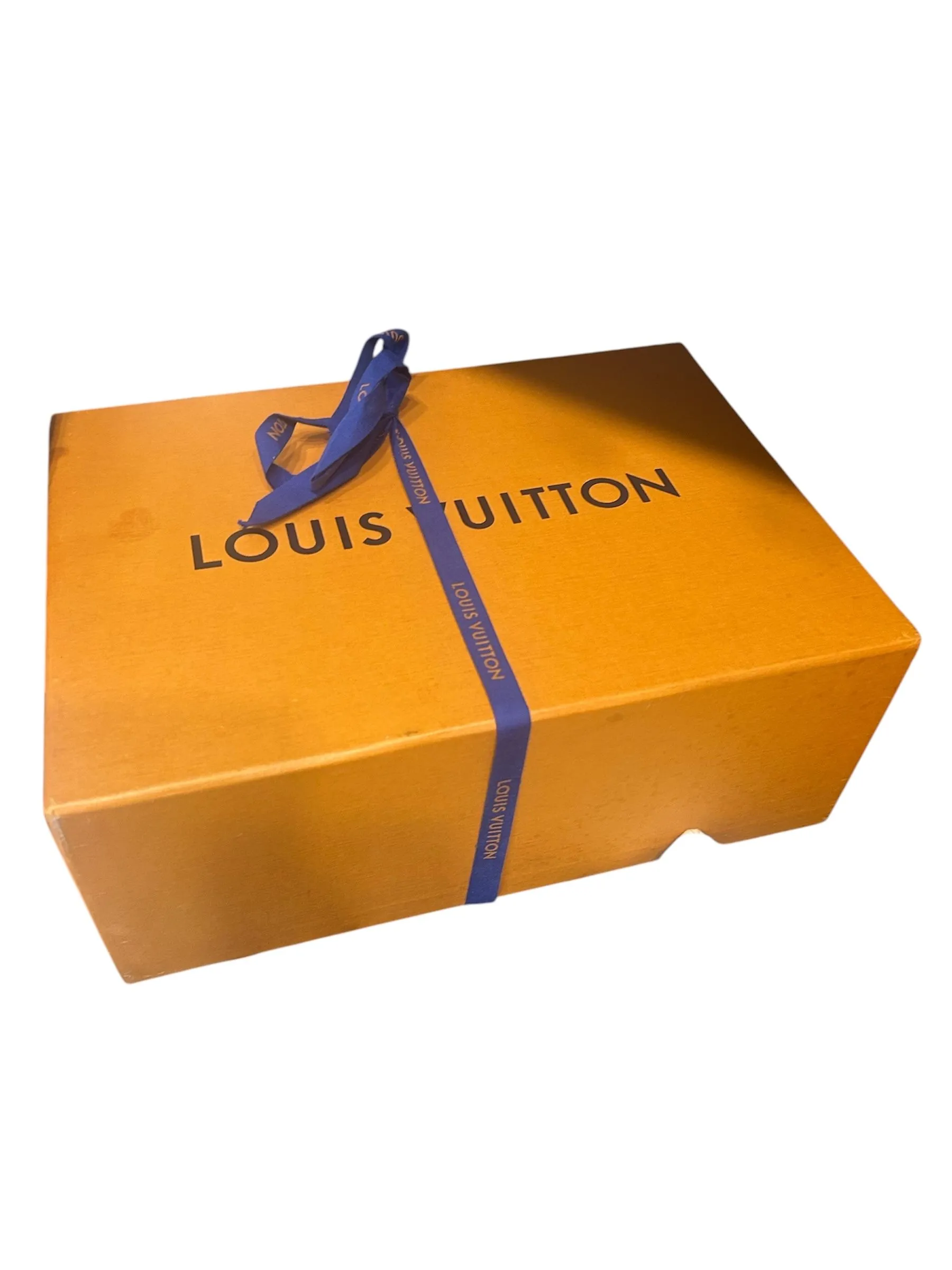 Listing Image Blurred Background