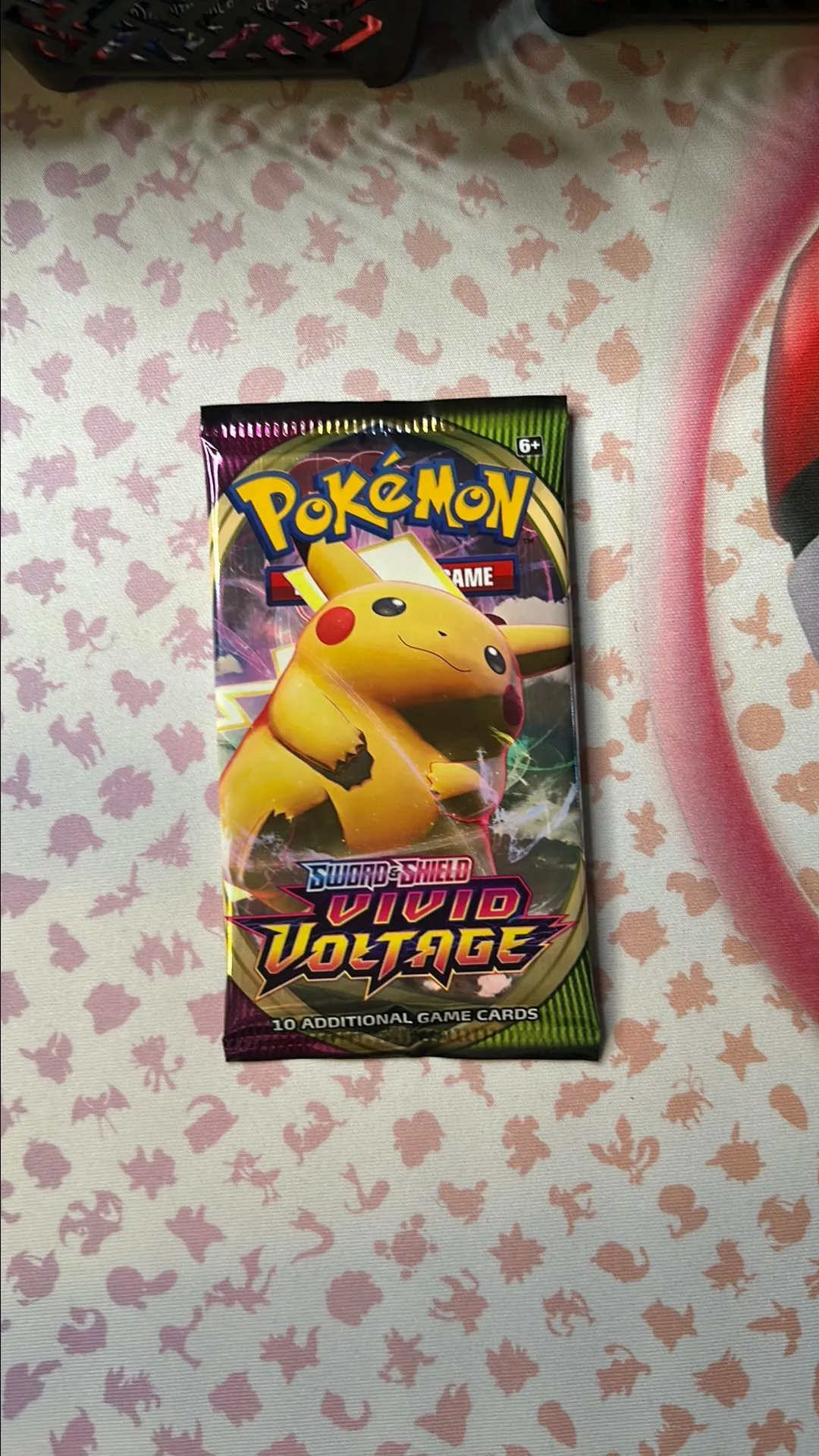Product image for Pokémon Vivid Voltage booster pack