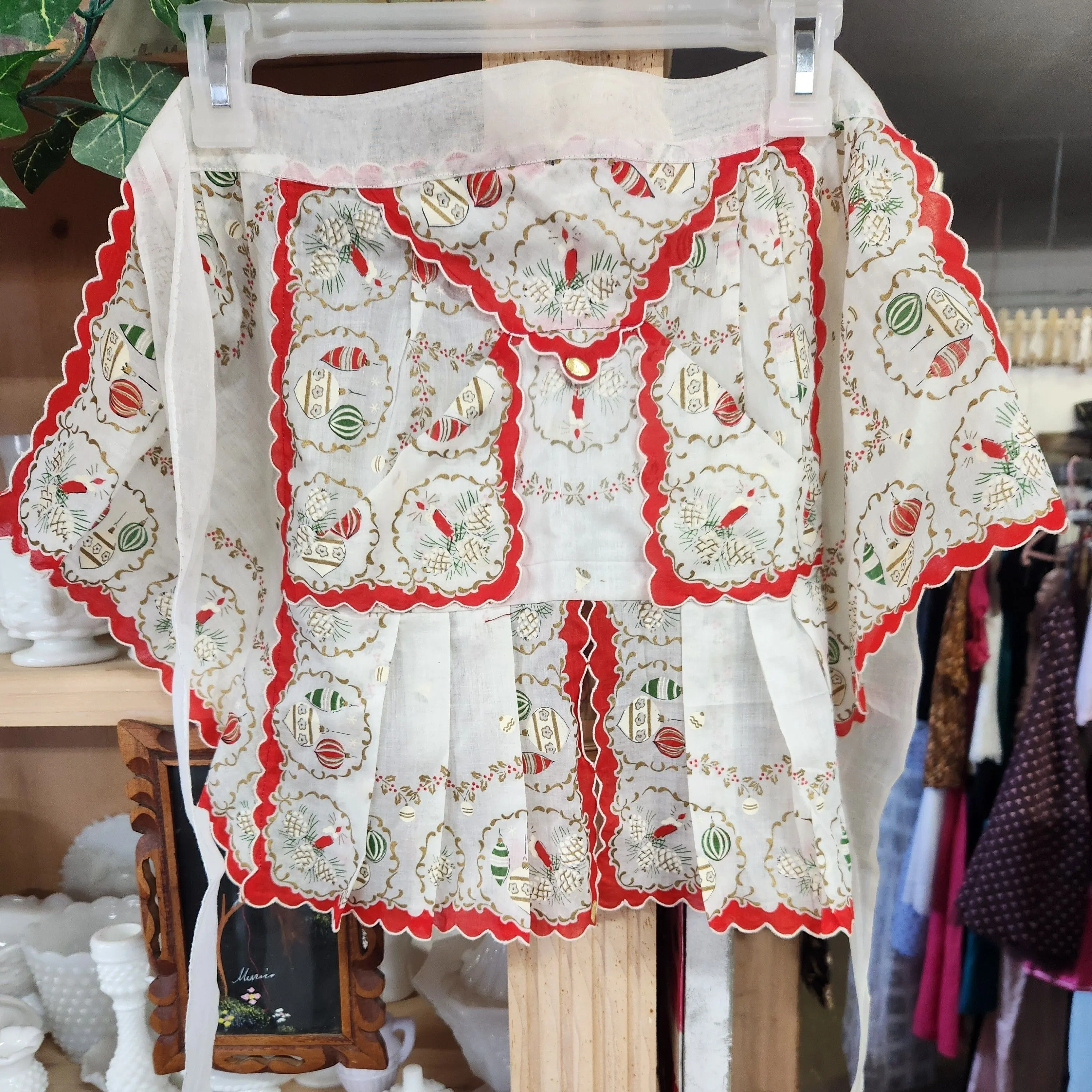 Product image for vintage Christmas apron