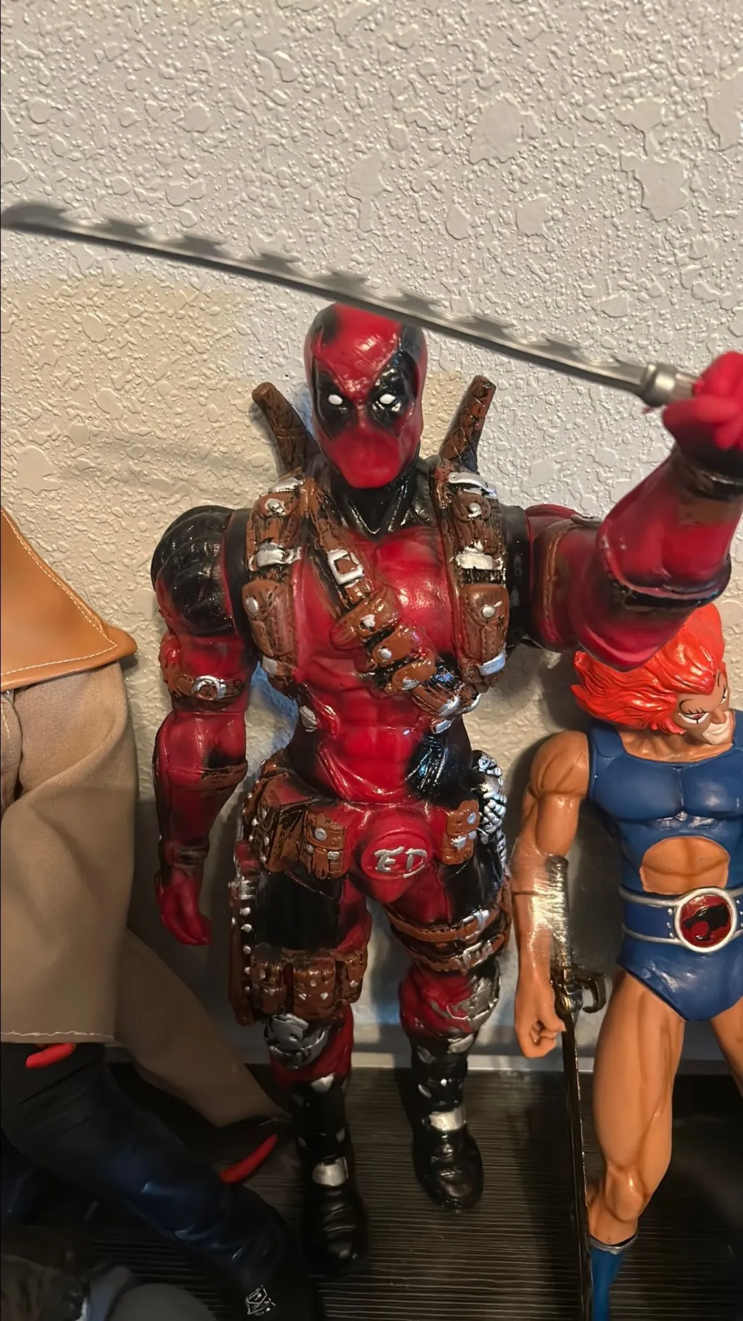 Product image for DEADPOOL 2ft tall IMPORTED CUSTOM