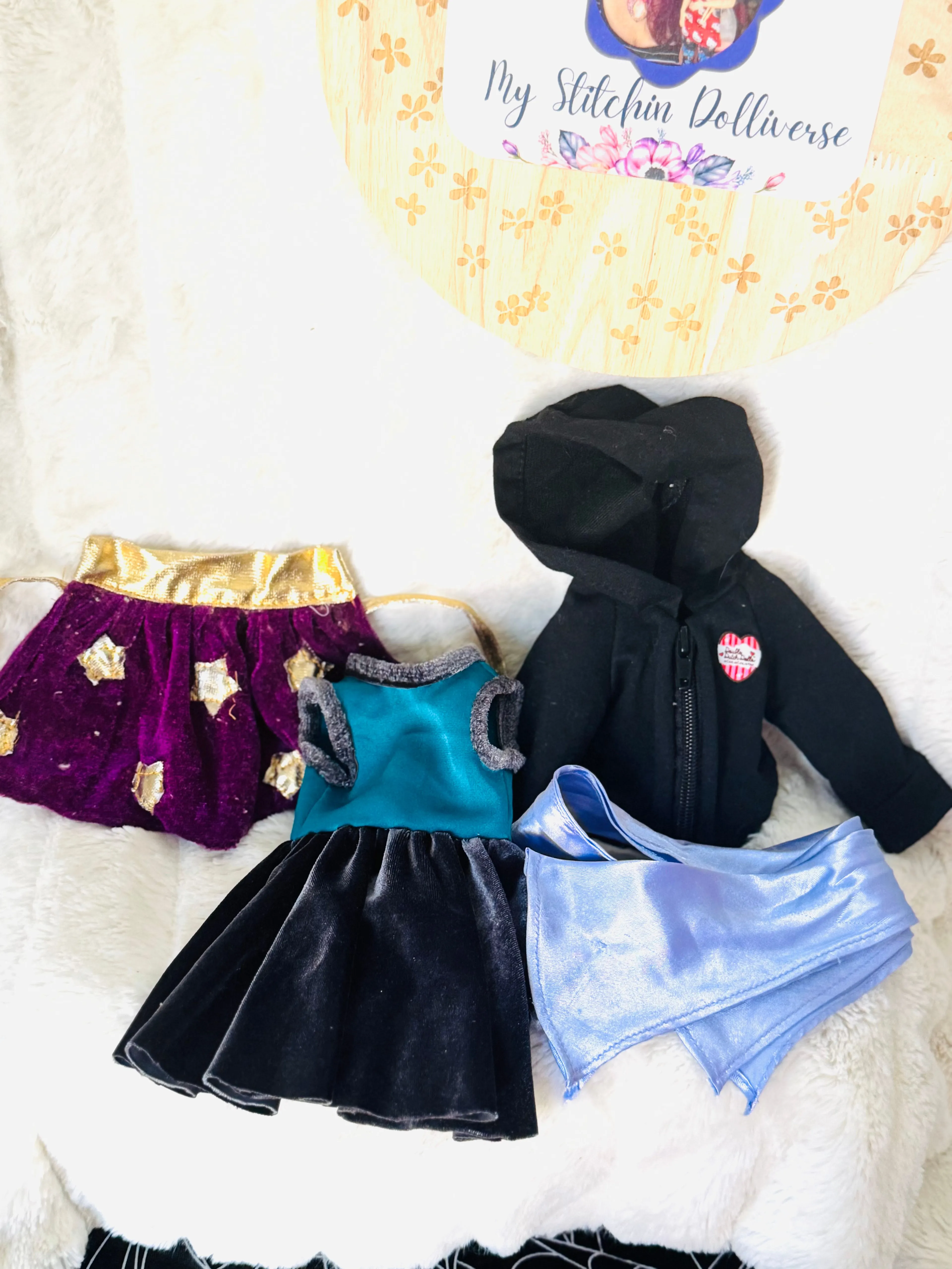 Product image for 1E Doll Clothes Lot