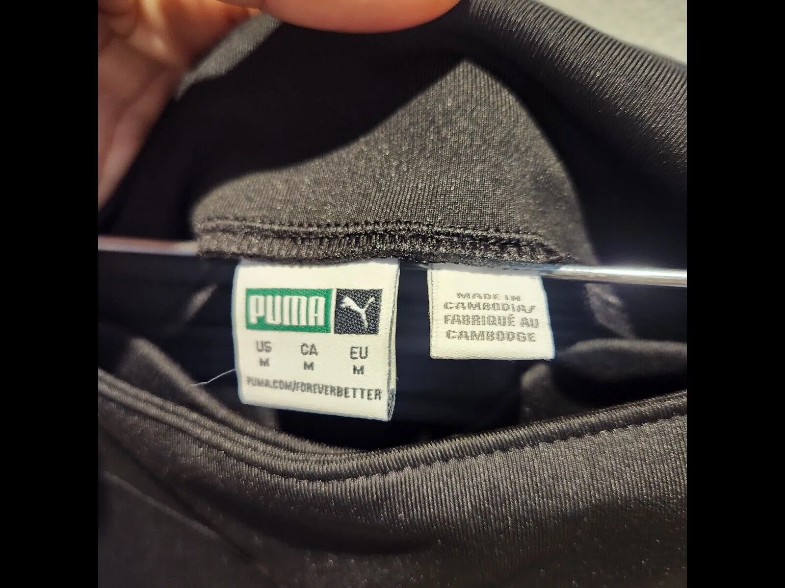 Listing Image Blurred Background