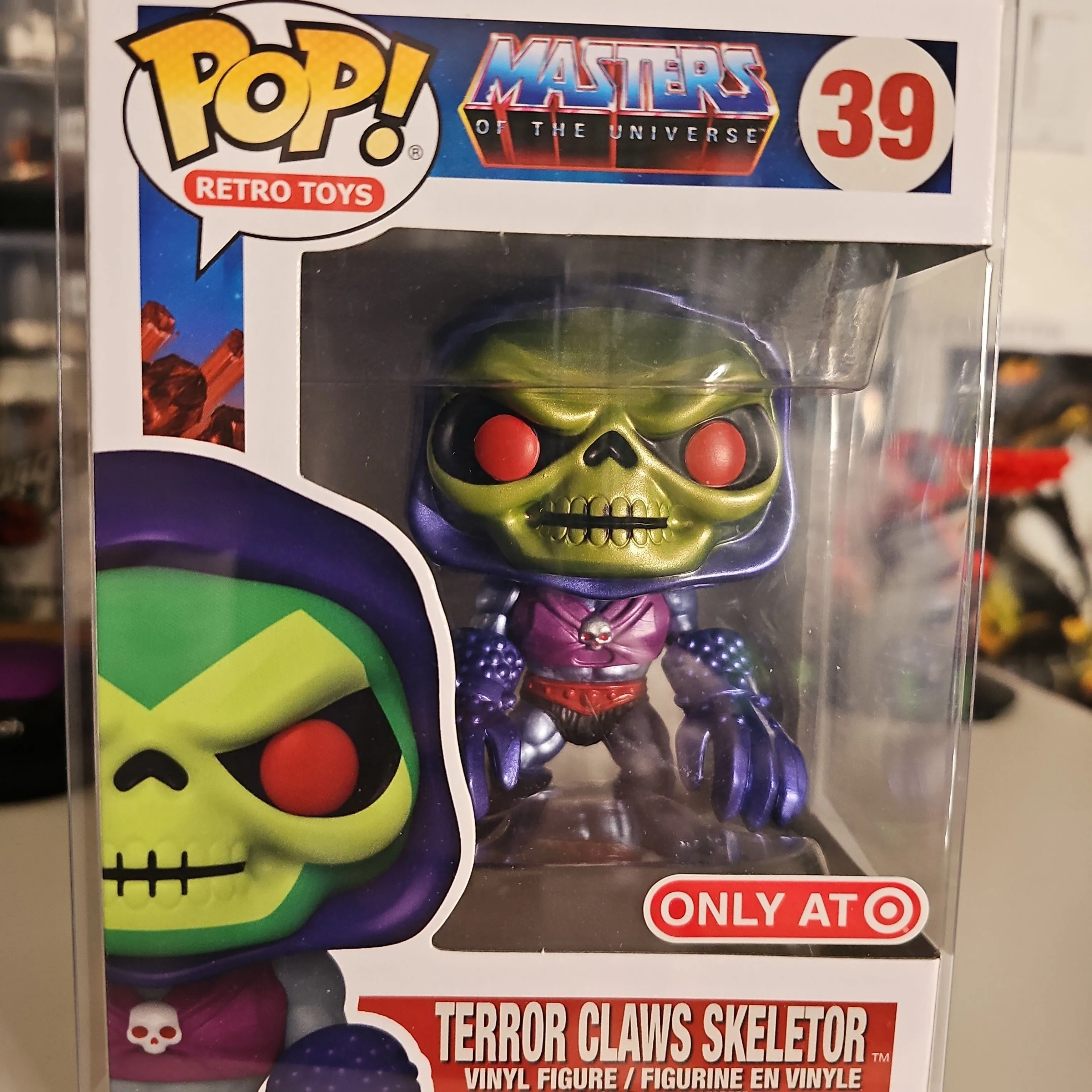 Product image for 39 TERROR CLAWS SKELETOR