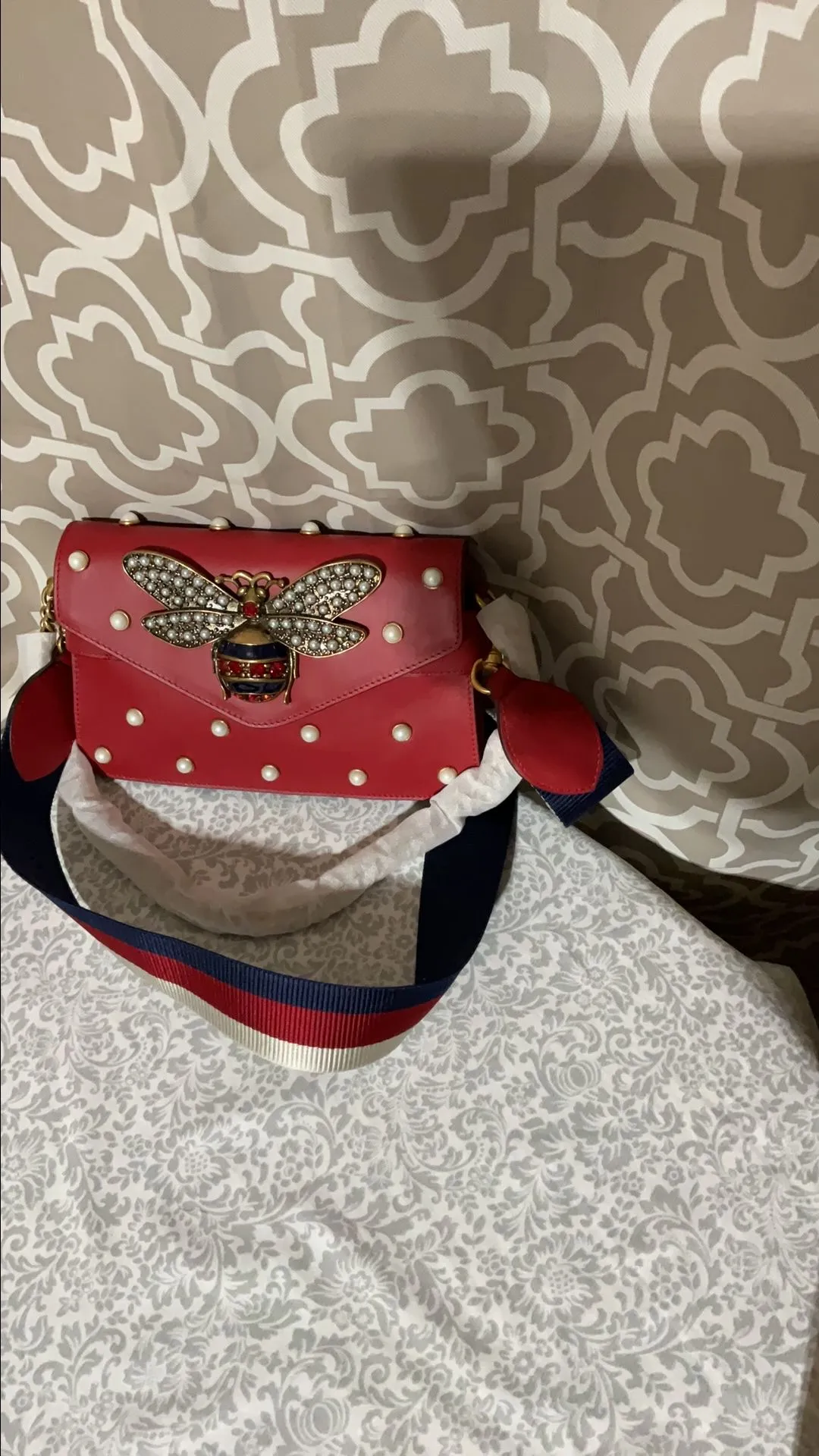 Product image for Gucci bumblebee
