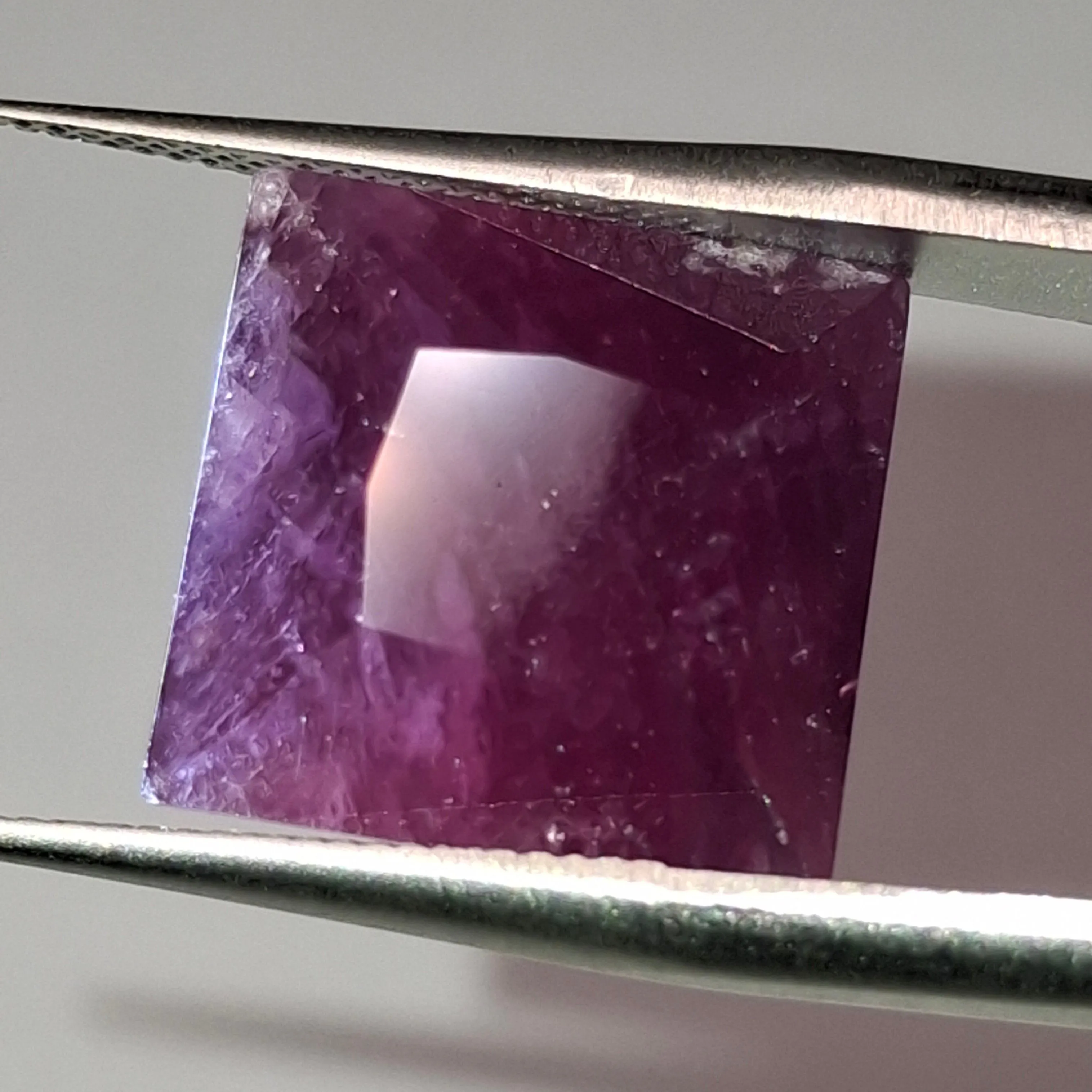Product image for 22.36Ct Natural Purple Red Ruby Guinea EGL CERTIFIED UGS APPRAISED $18550 @ $830/Ct Gemstone Gem