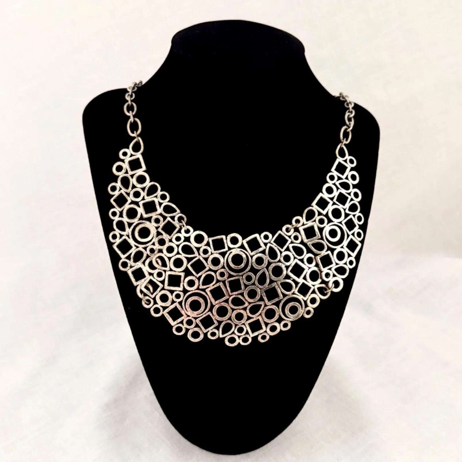 047fbf65-e9a6-42e9-85df-795daef650d3