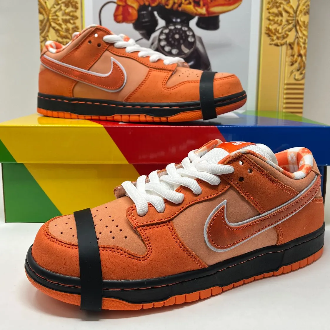 Product image for CNCPTS X Nike SB Dunk Low Lobster Special Box Size 7.5