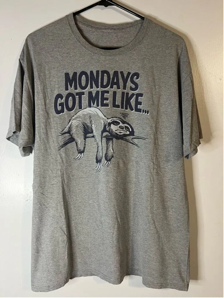 Product image for Men's Unbranded Graphic T-Shirt XL Gray