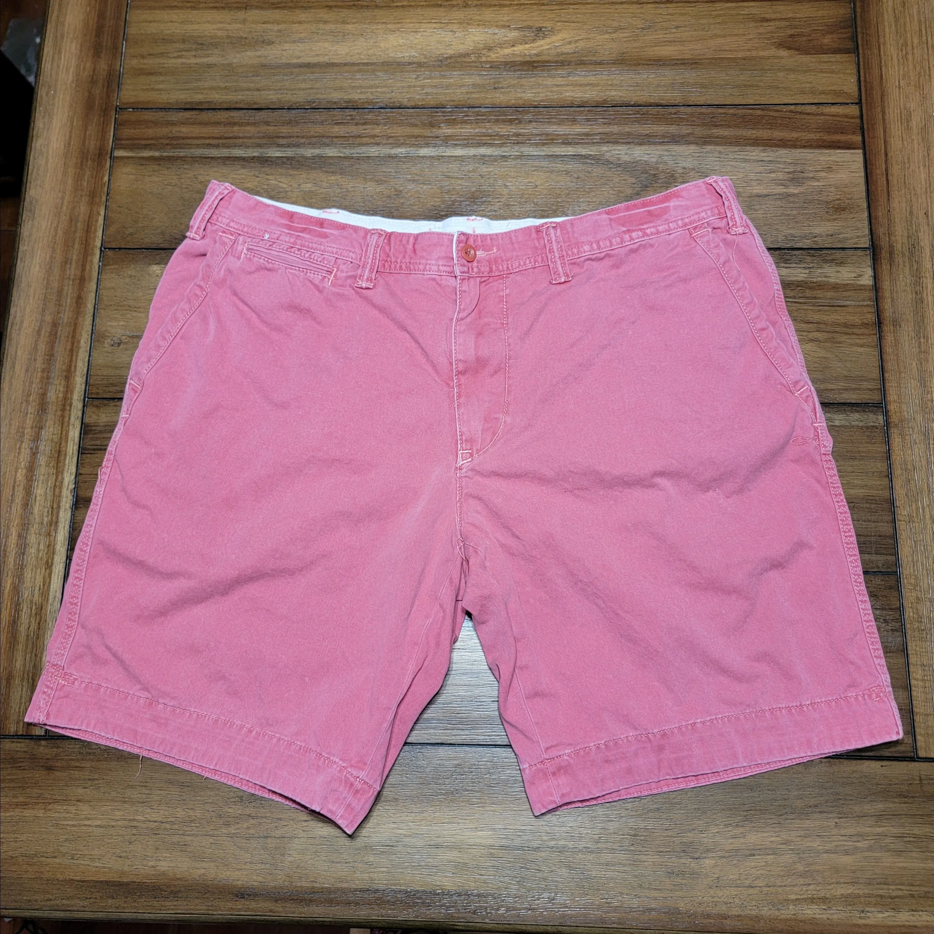 Product image for Polo by Ralph Lauren Red Shorts Draw Strings - Size 38
