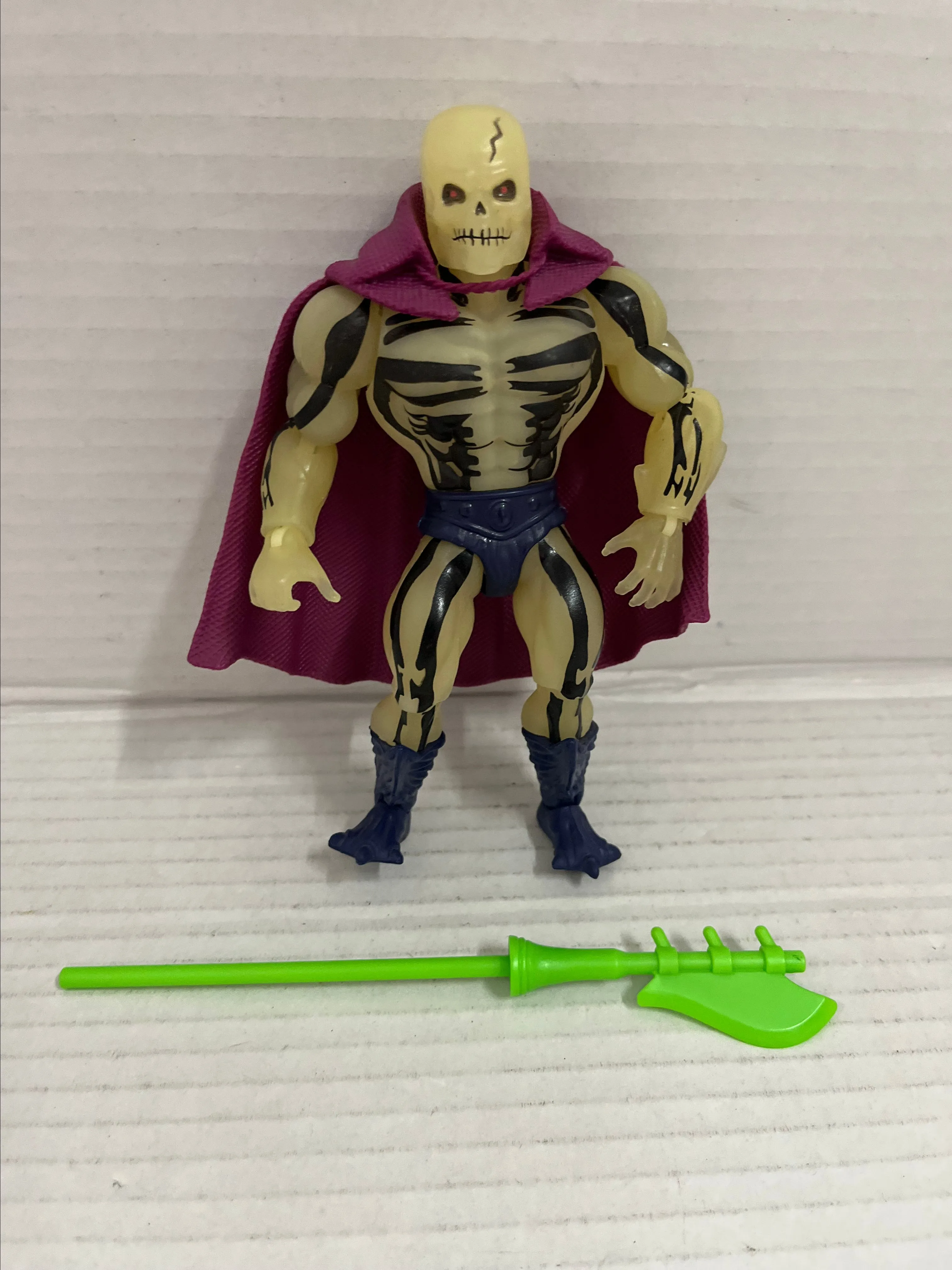 Product image for 2022 Masters Of The Universe Origins Scare Glow Action Figure Complete Mattel E