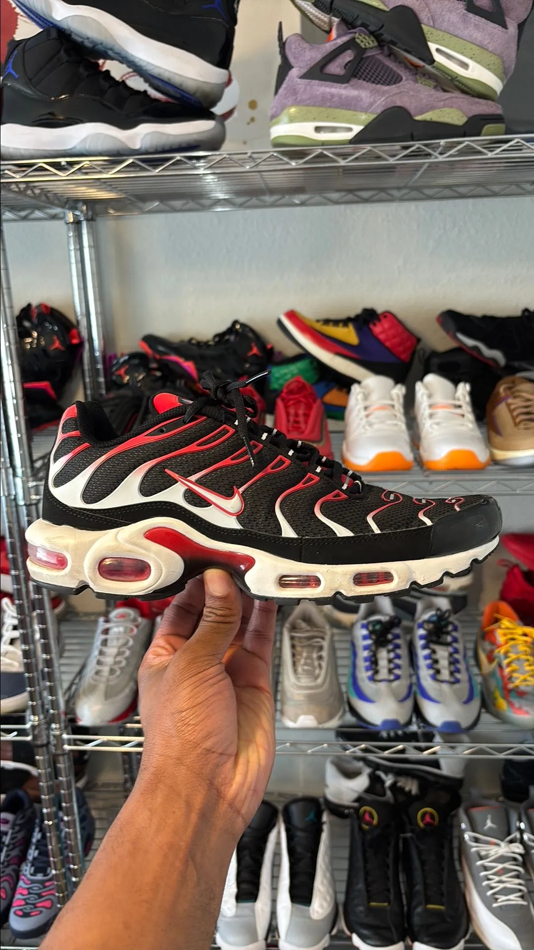 Product image for Men's Size 9.5- Nike Air Max Plus Bred