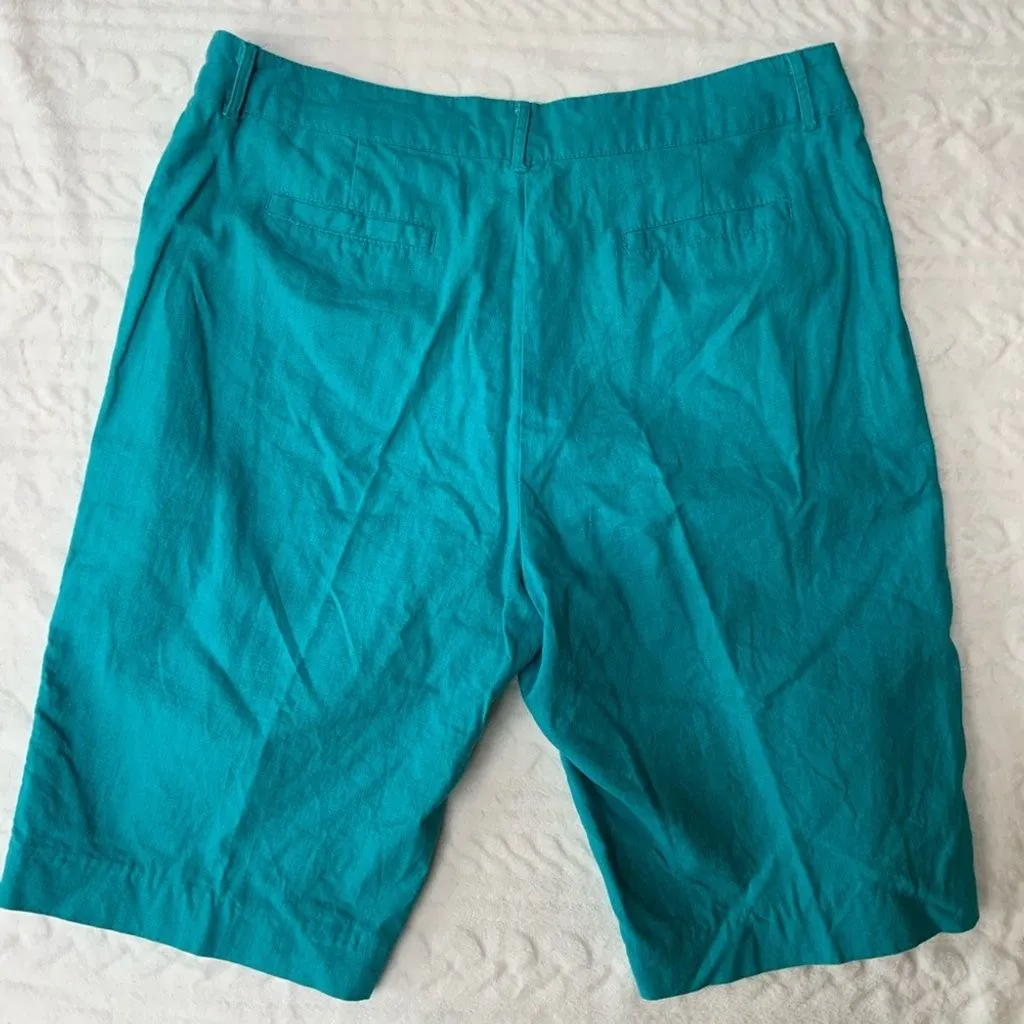 Listing Image Blurred Background