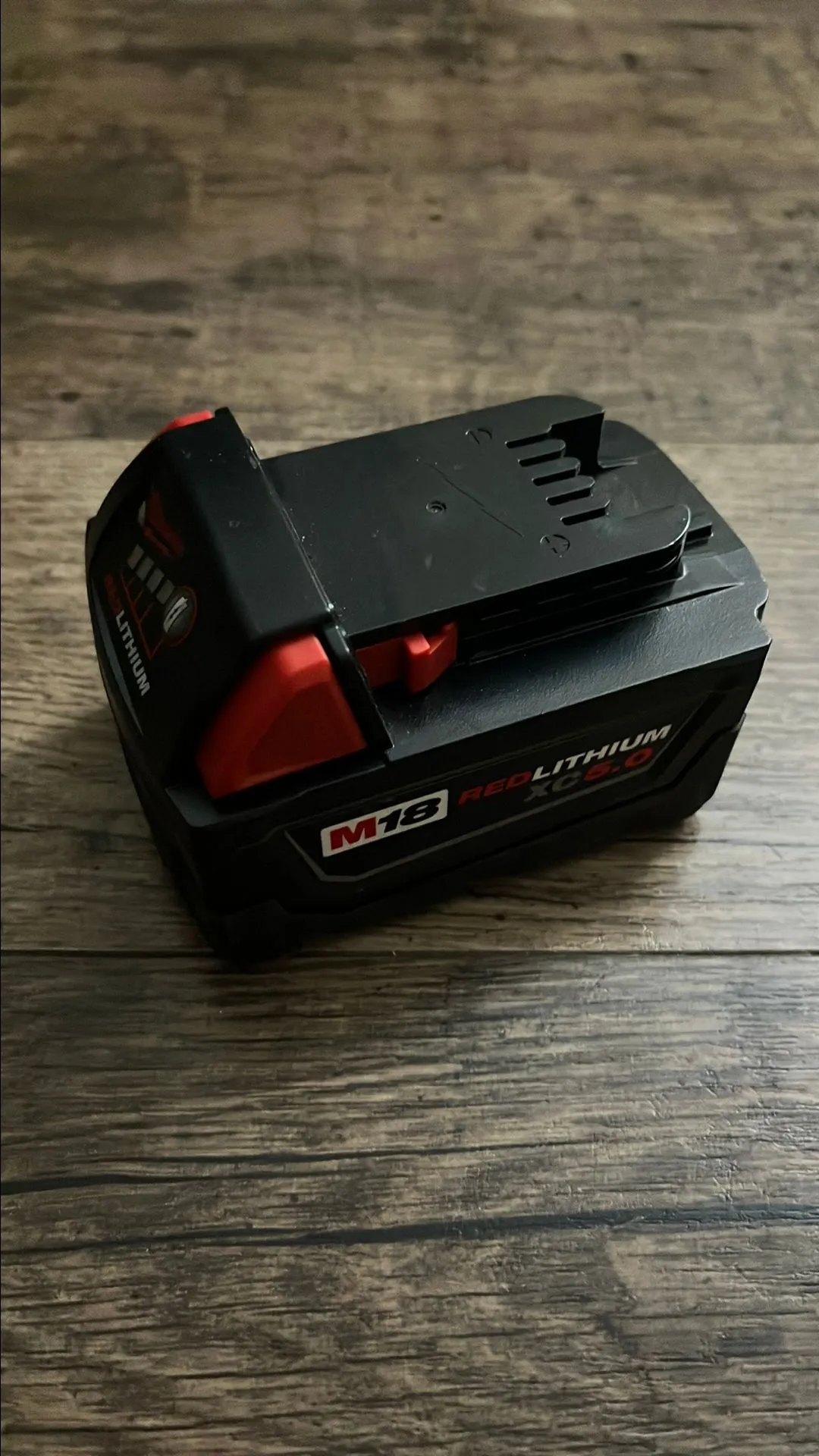 Product image for Milwaukee M18 18V 5Ah Battery Pack Q533X25