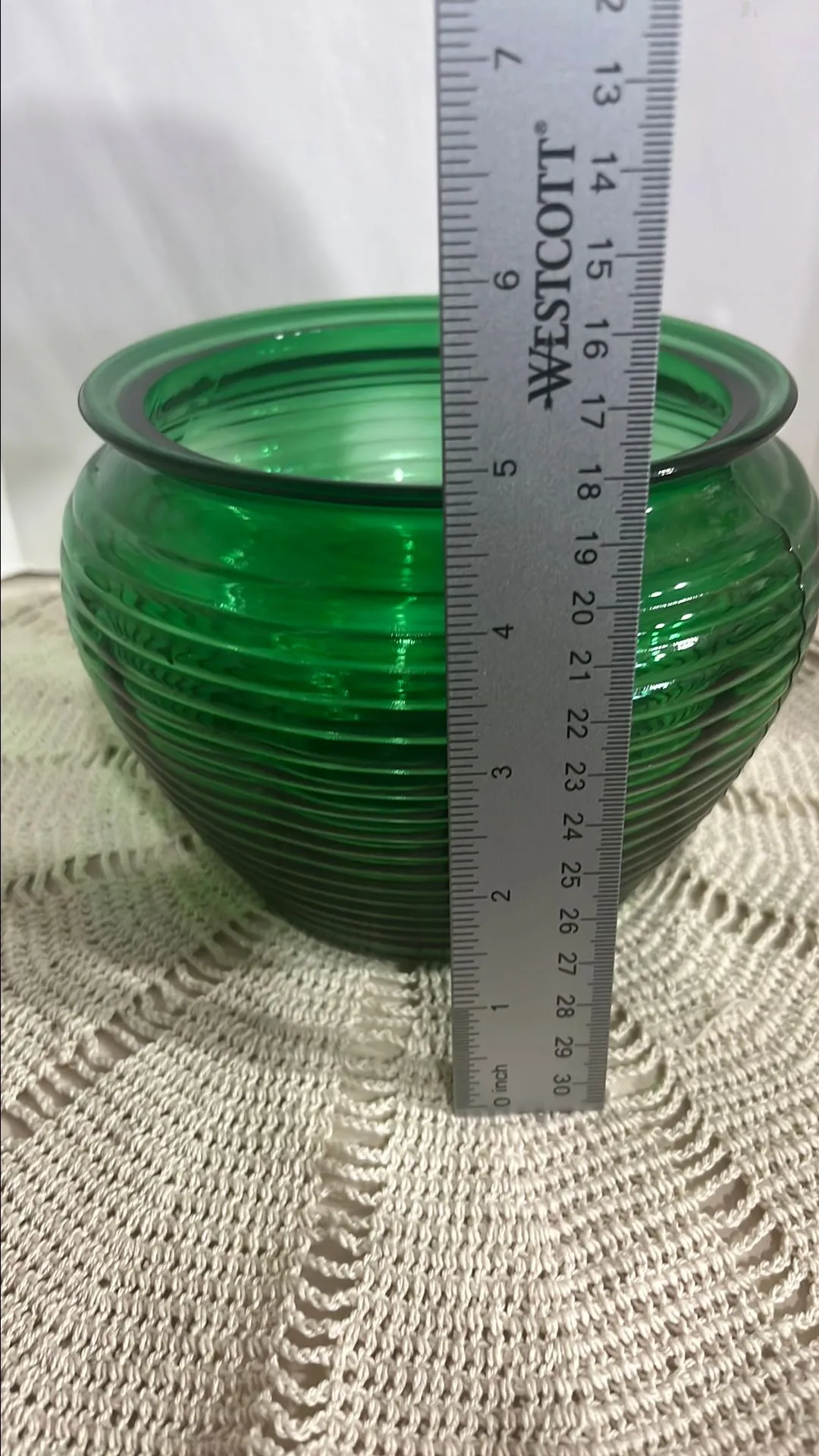 Listing Image Blurred Background