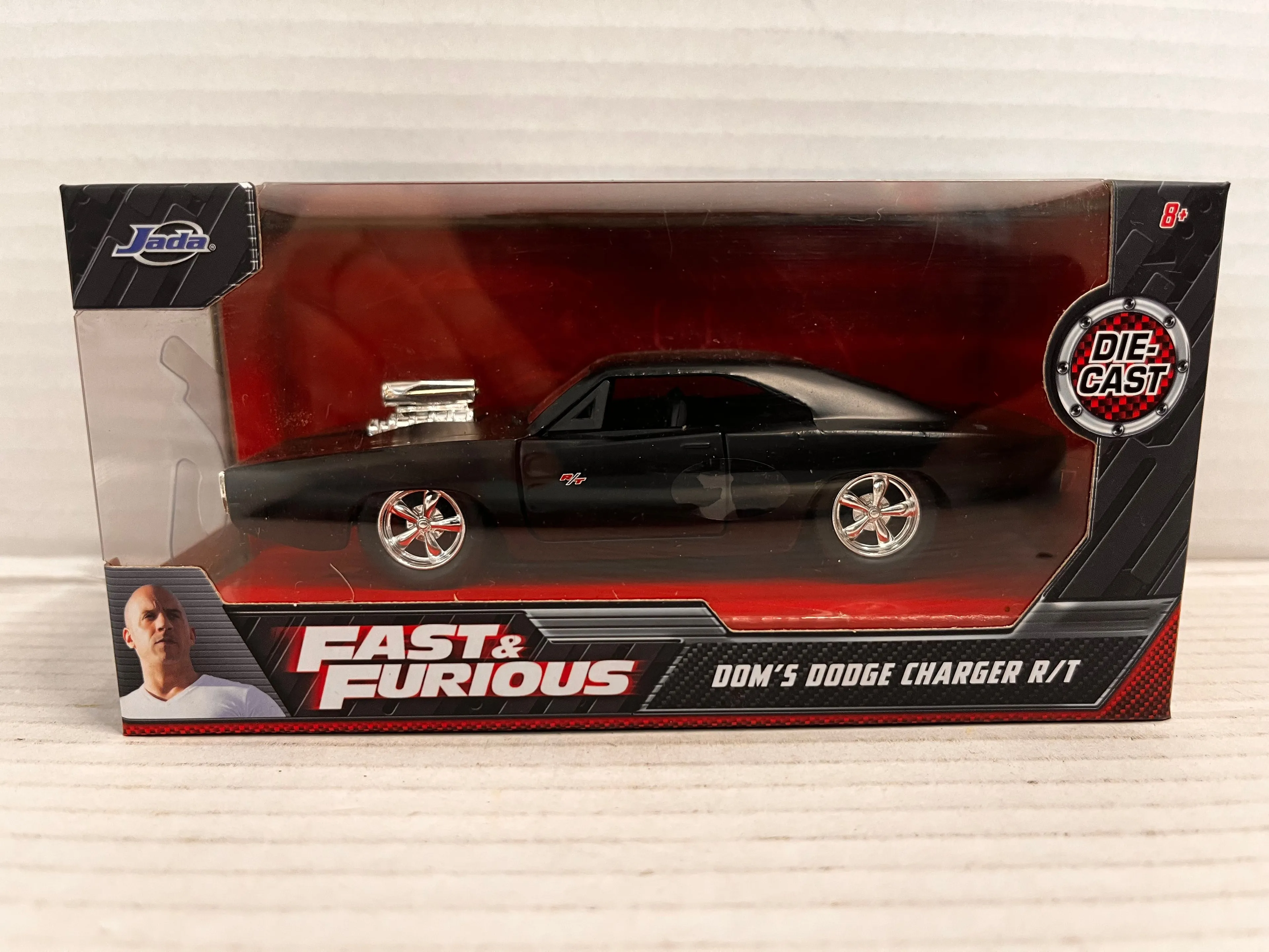 Product image for Fast and Furious Doms Dodge Charger R/T Matte Black 1:32 Scale Jada