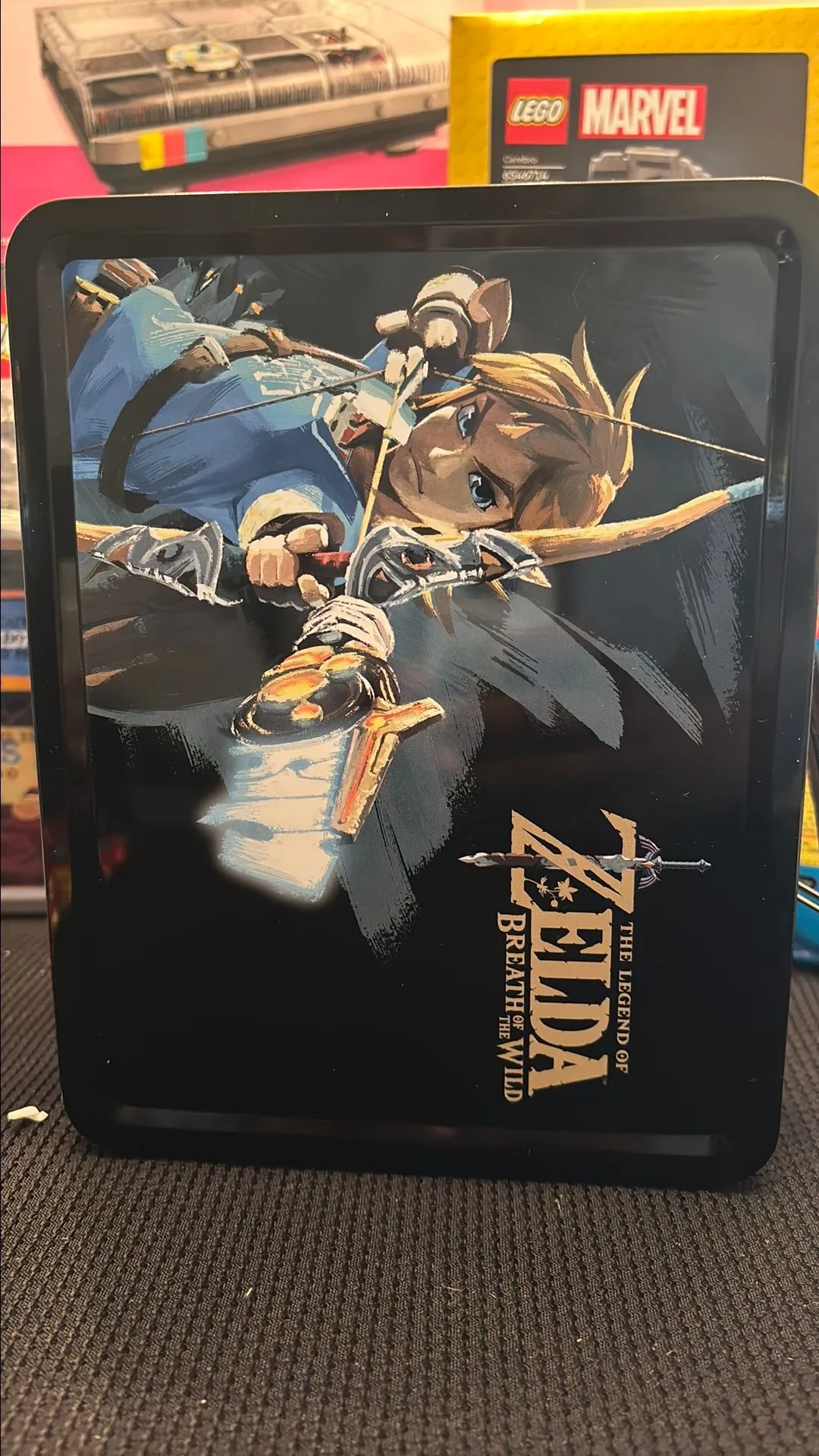 Product image for The Legend Of Zelda Breath Of The Wild Collectable Tin Lunchbox
