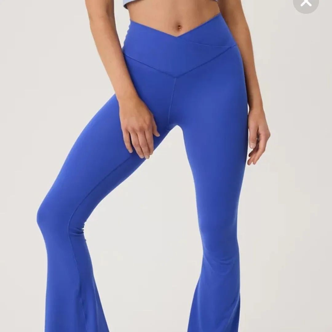 Product image for aerie v shape flare leggings size small reserved for Brittney 