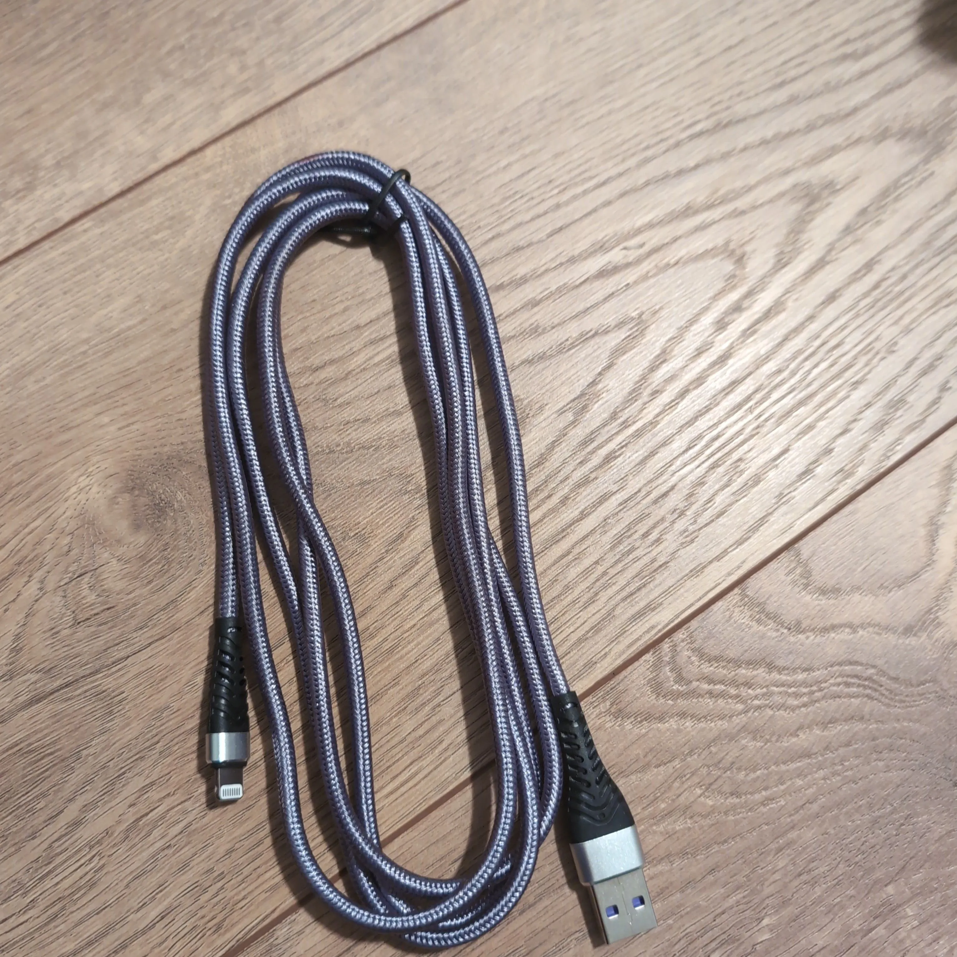 Product image for 6ft Apple lightning cable