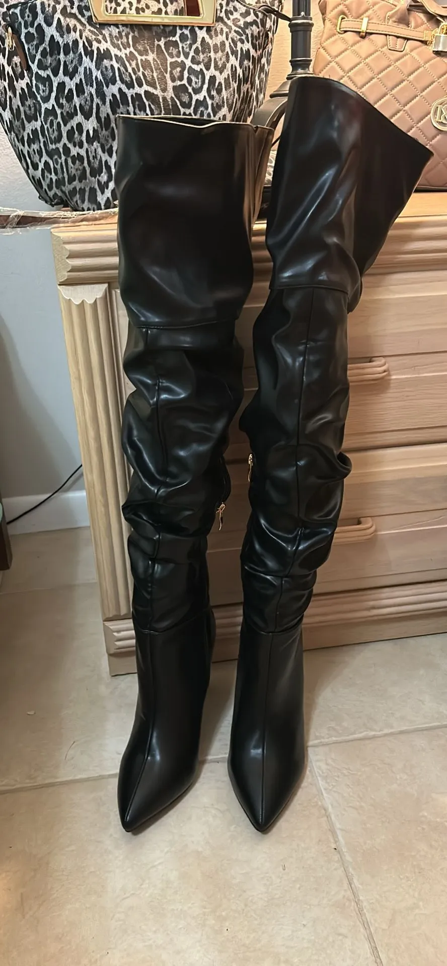 Product image for Black Thigh High Stilettos. BRAND NEW