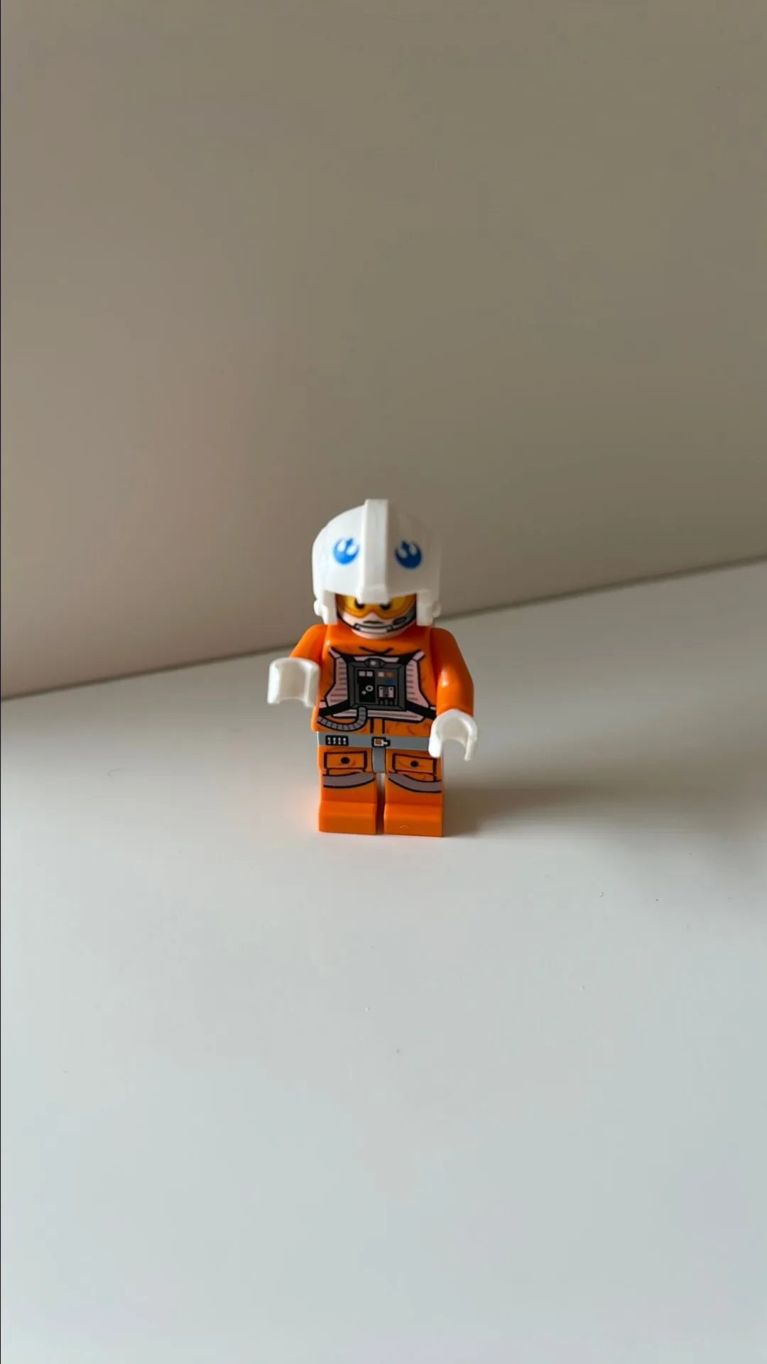 06b3f05e-4d10-4ef1-a93b-fd492b9e2fd5