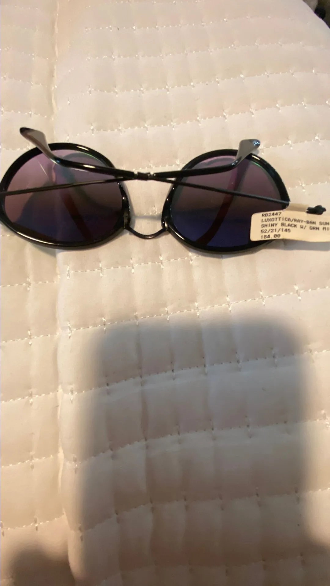 Listing Image Blurred Background