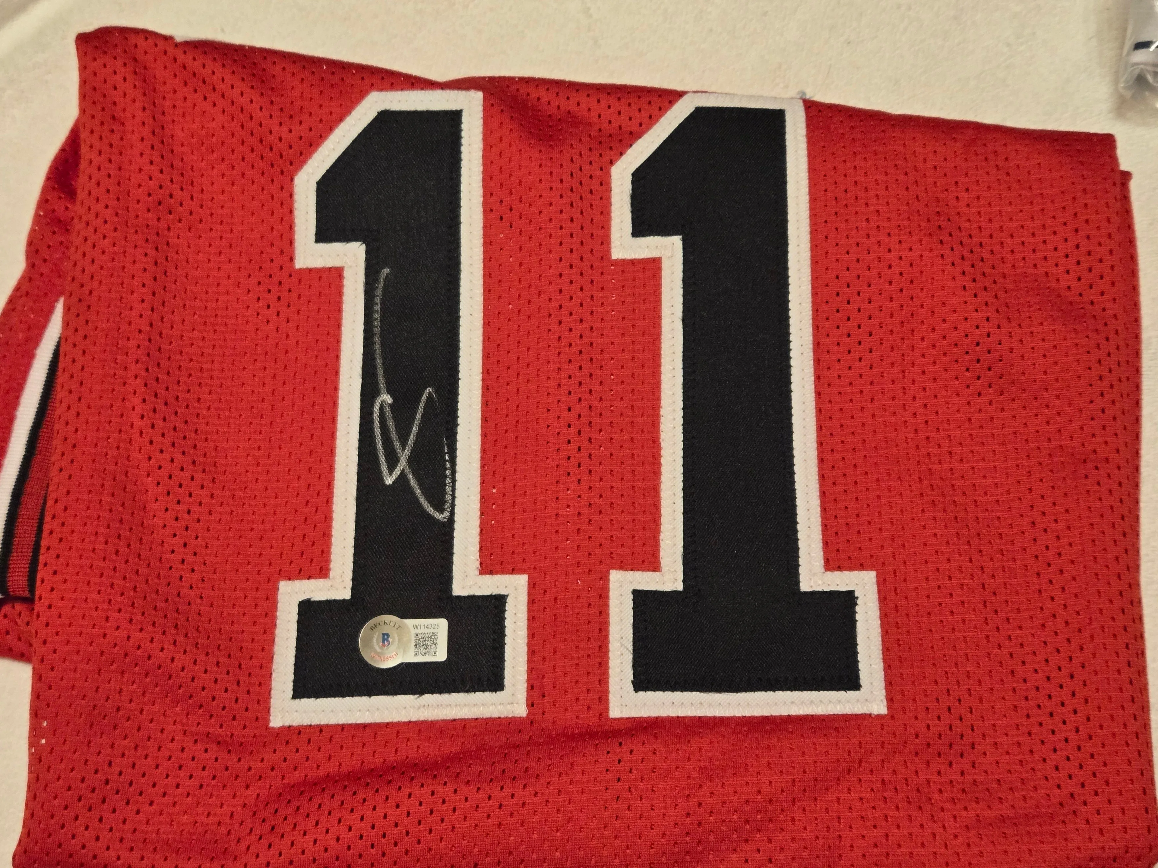 06c67ade-62ff-4379-afc2-77ee72d65db9