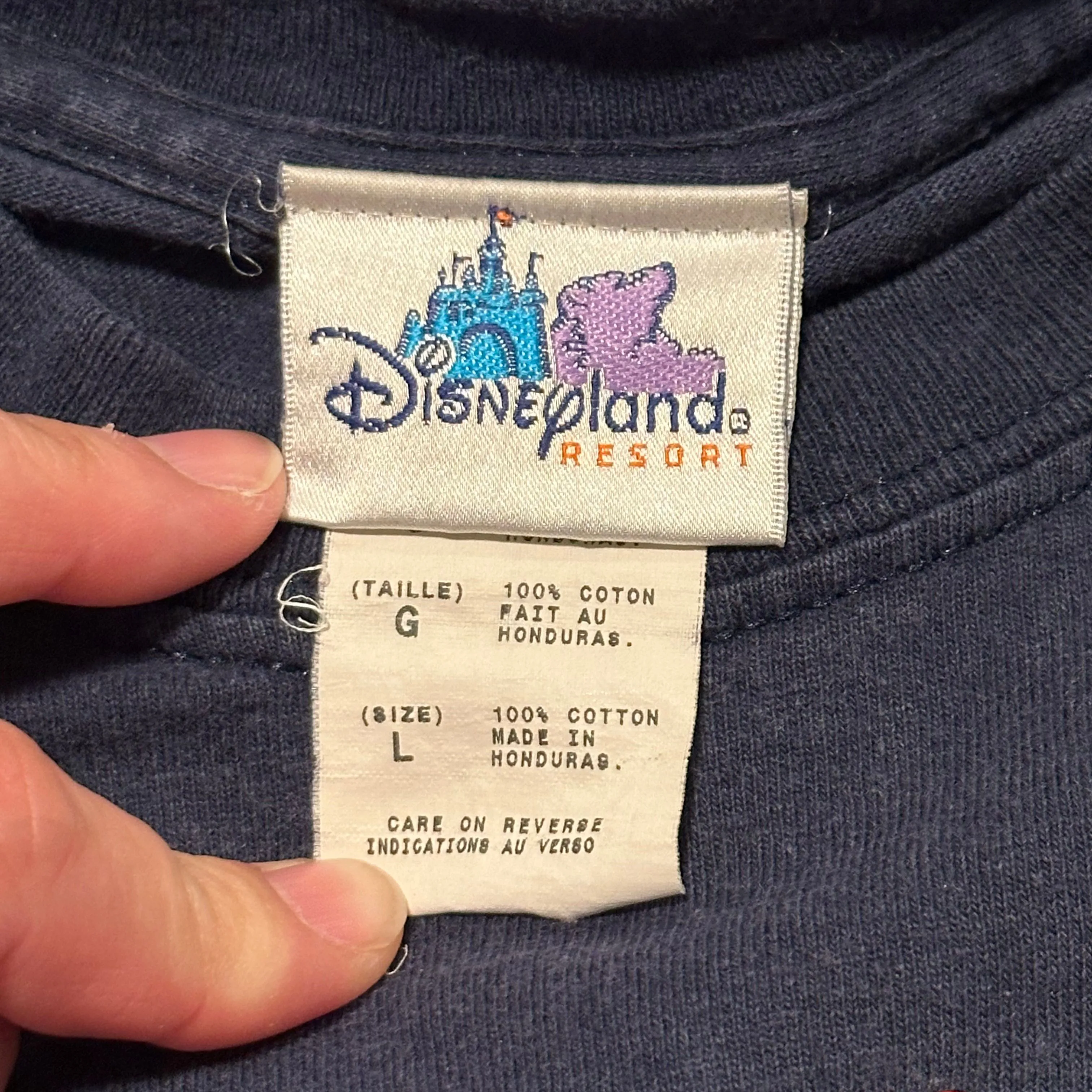 Listing Image Blurred Background