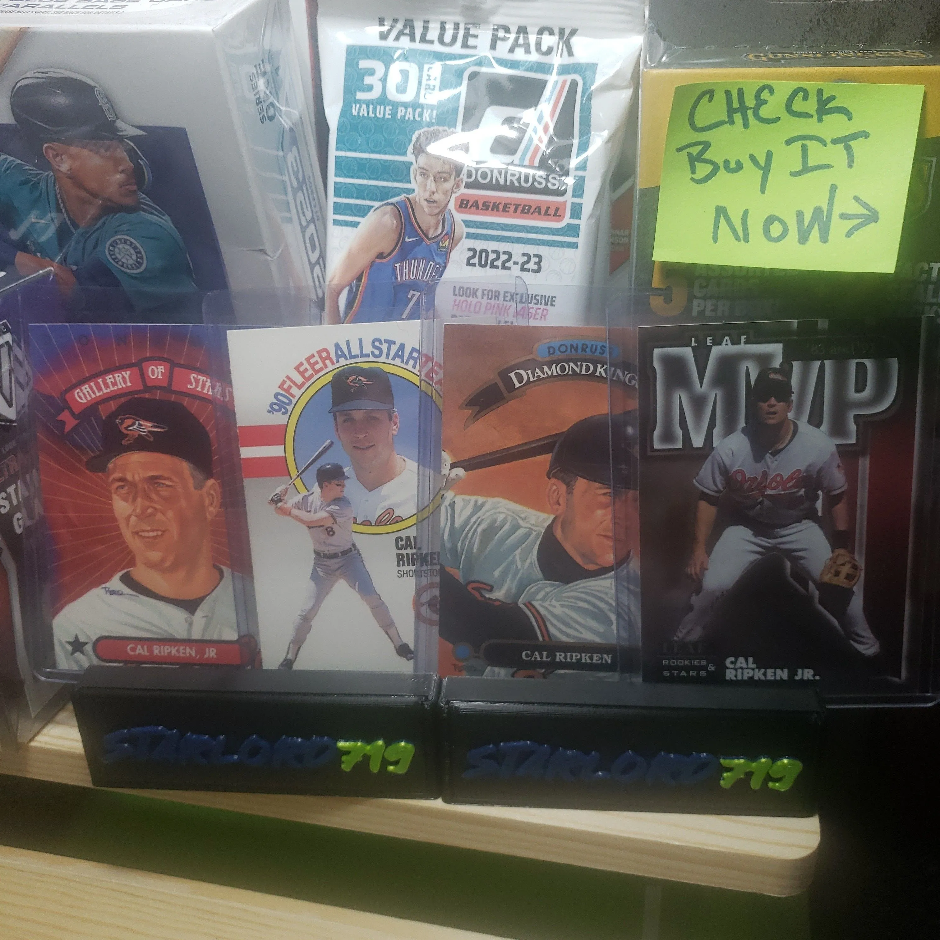 Product image for Cal Ripen Jr 3 cards 1 Cal ripken 4 card lot (CRJr2)