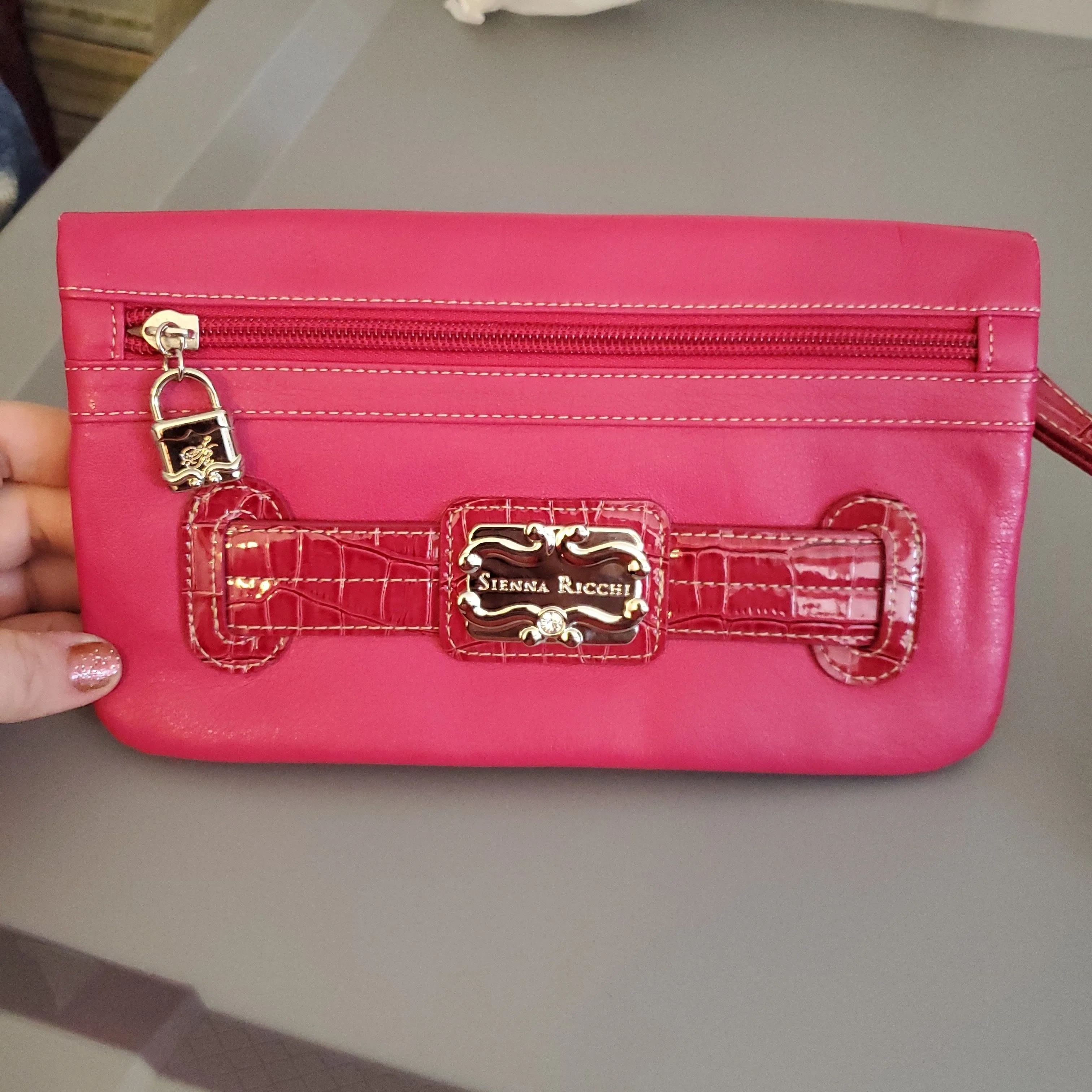 Product image for Pink wallet
