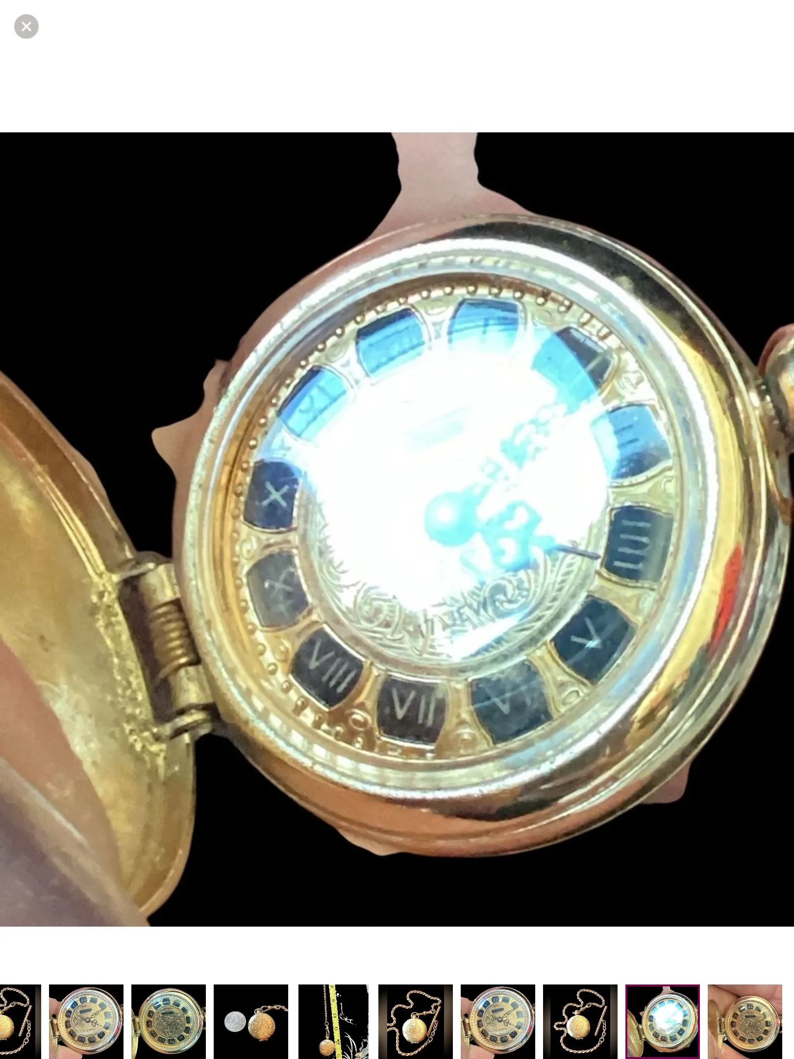 Listing Image Blurred Background