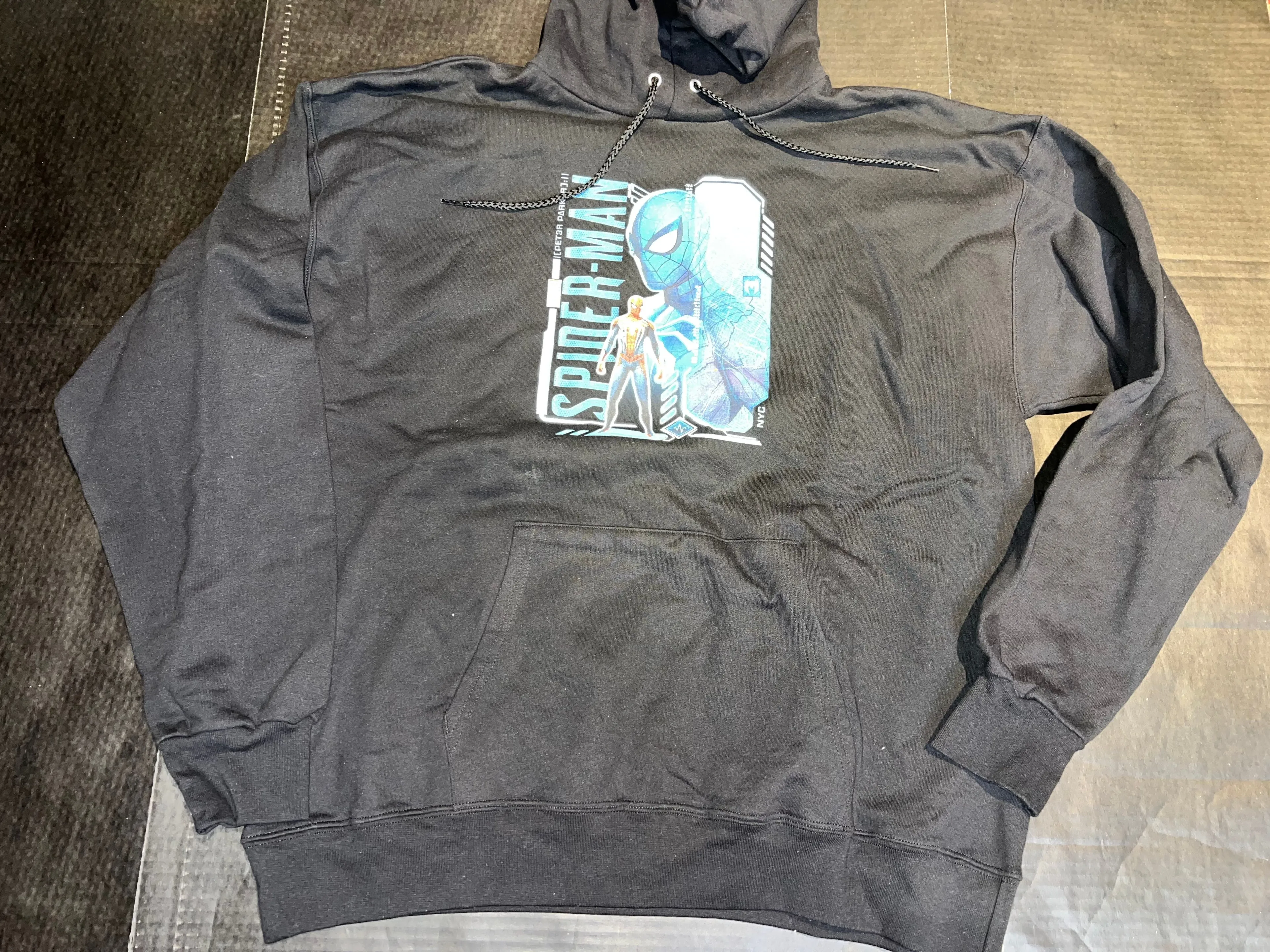 Product image for 49: Spider-Man Hoodie - L (24X28)