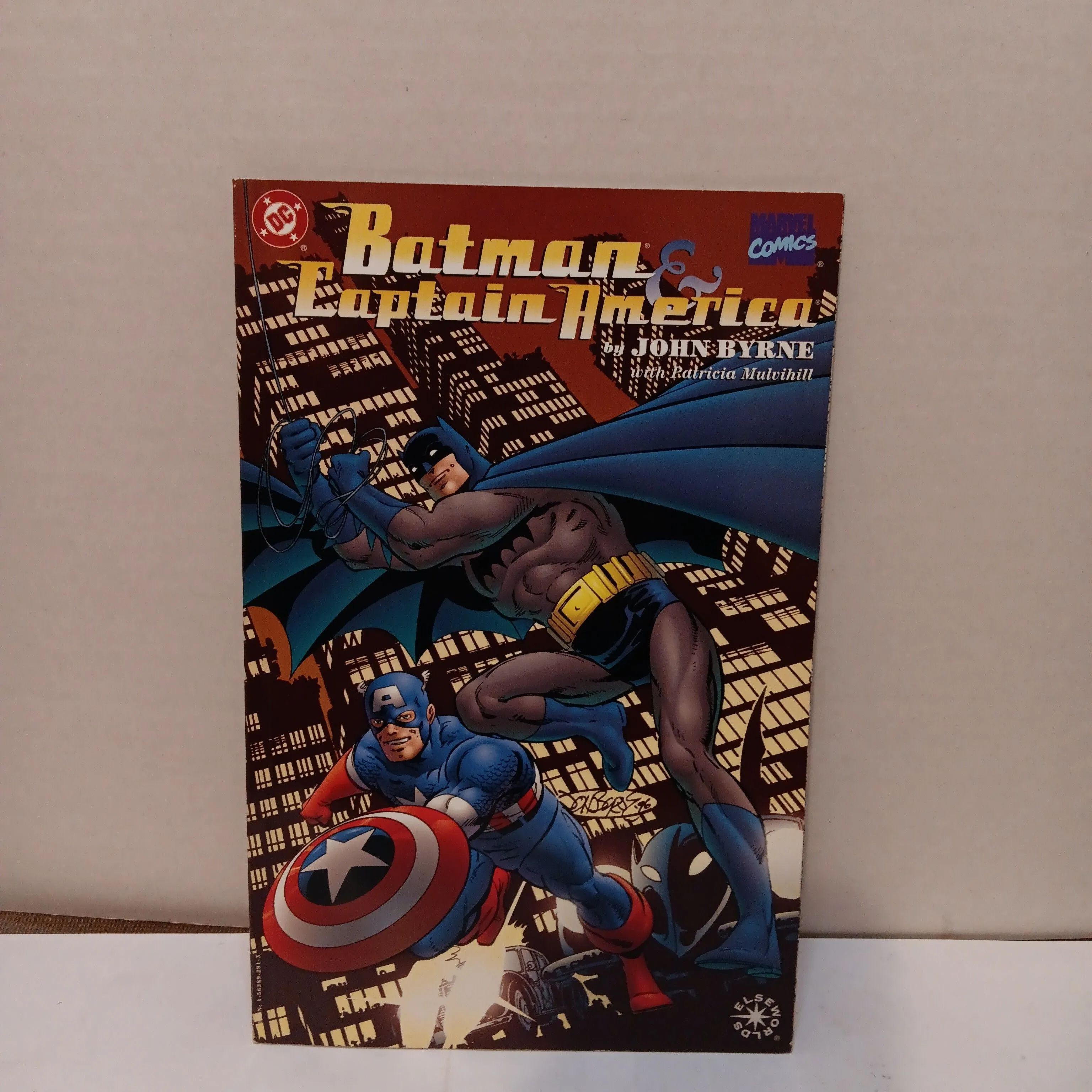 Product image for Batman & Captain America Crossover (John Byrne)