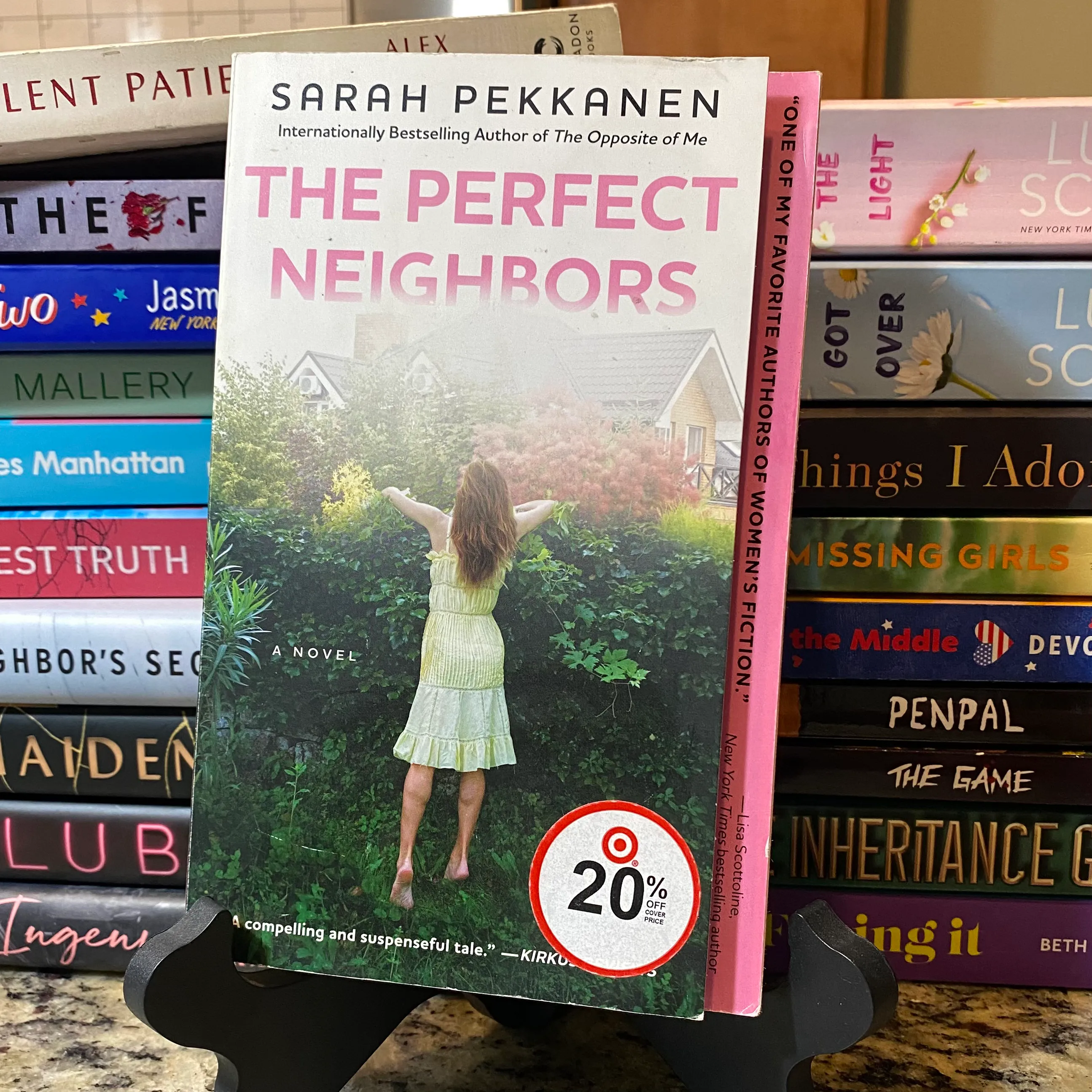 Product image for The Perfect Neighbors by Sarah Pekkanen