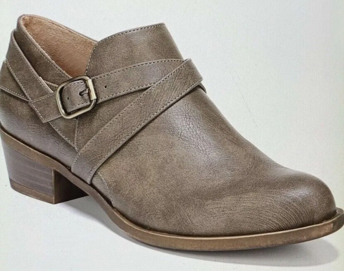 Product image for Life Stride Velocity ADLEY, Taupe Smooth 9.5 W Women's Shoes Booties