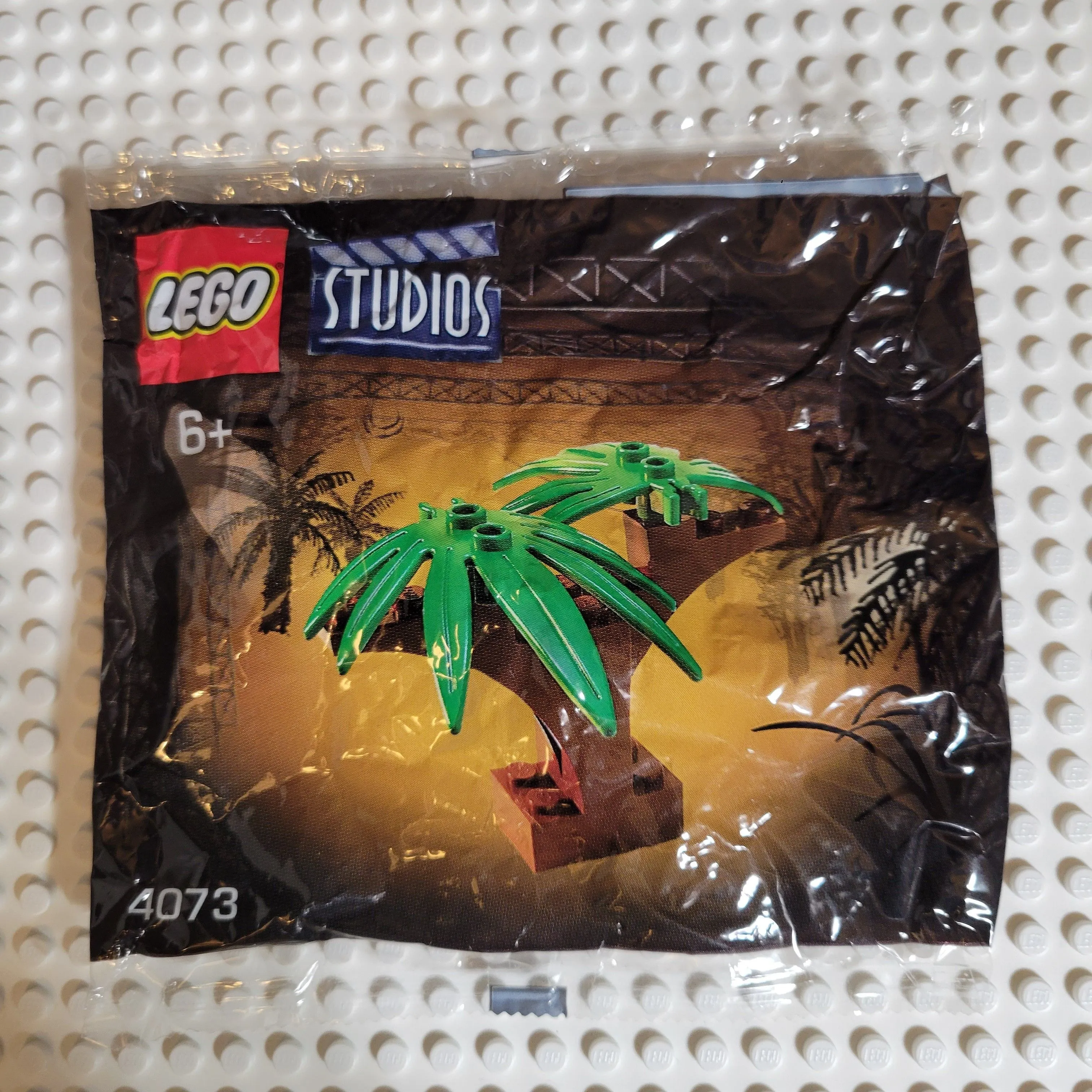 Product image for LEGO Studios - Tree 1 Promotional Polybag 4073