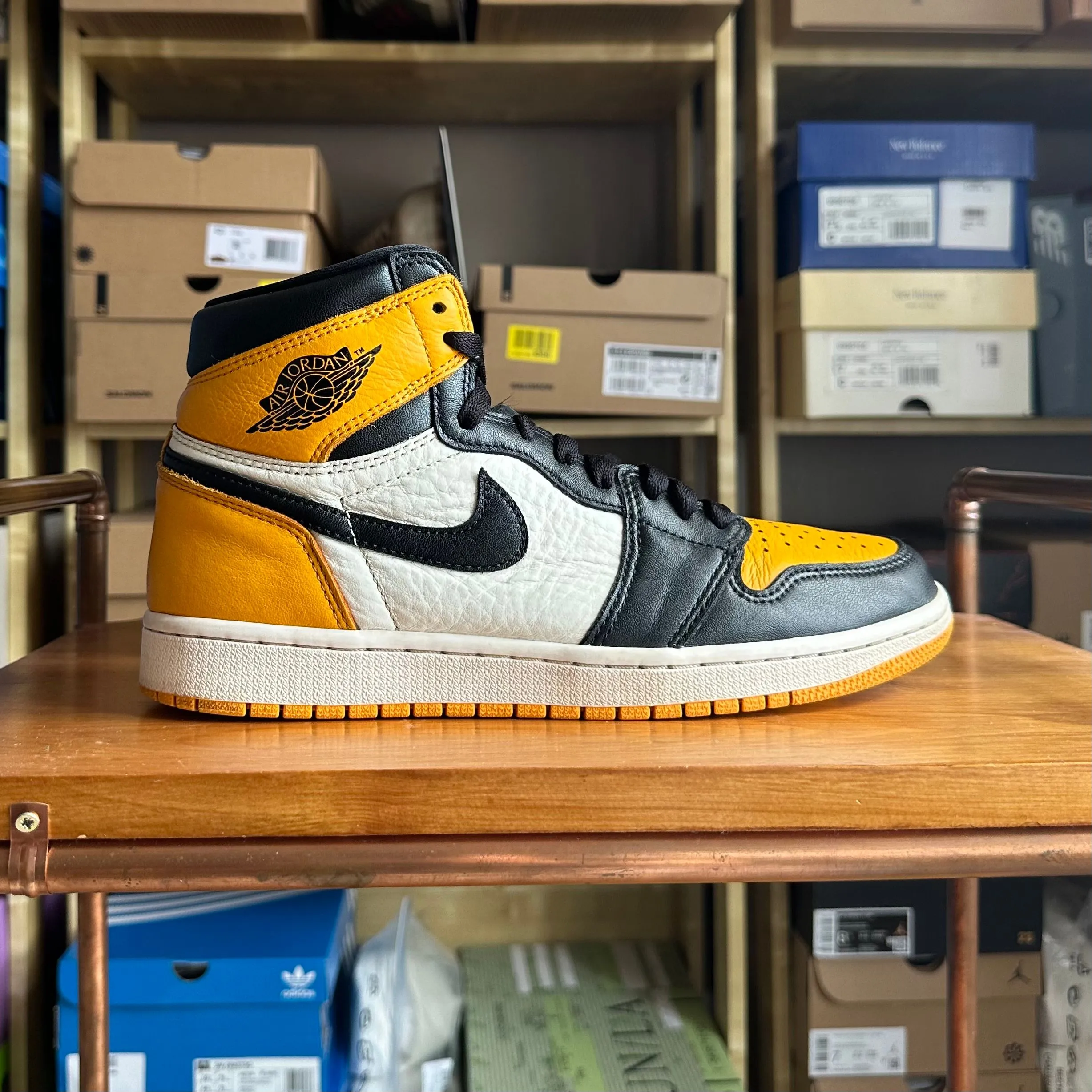 Product image for Preloved Air Jordan 1 - Taxi (UK 7.5) - No Box