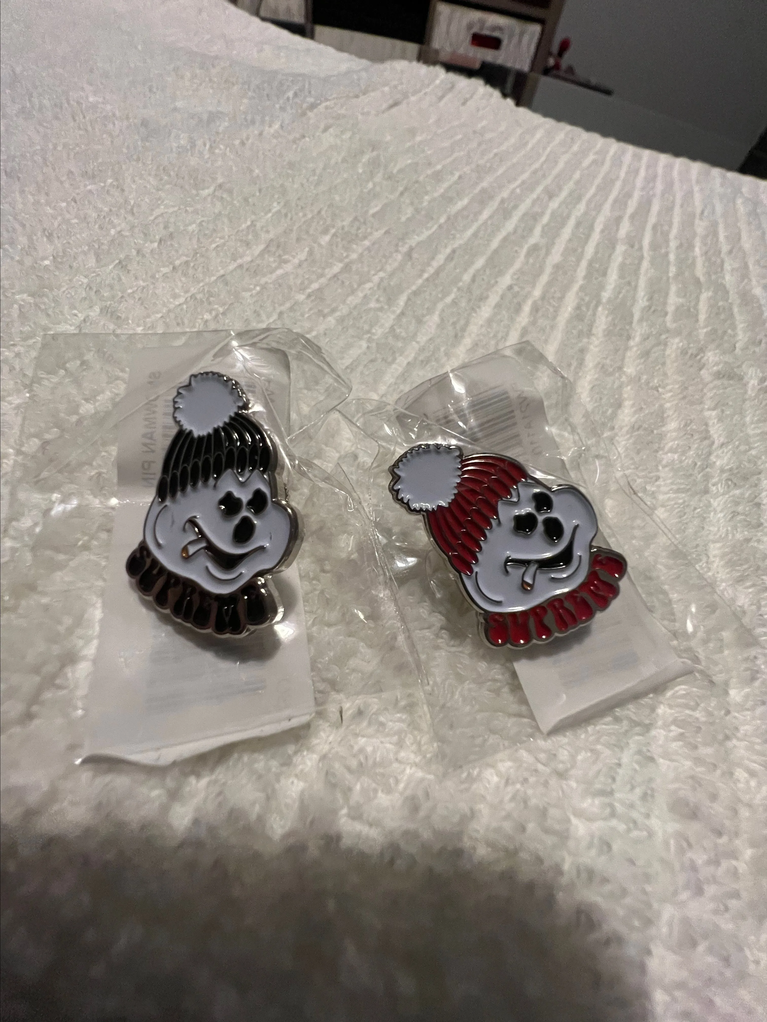 Product image for Supreme snowman Pin set of 2