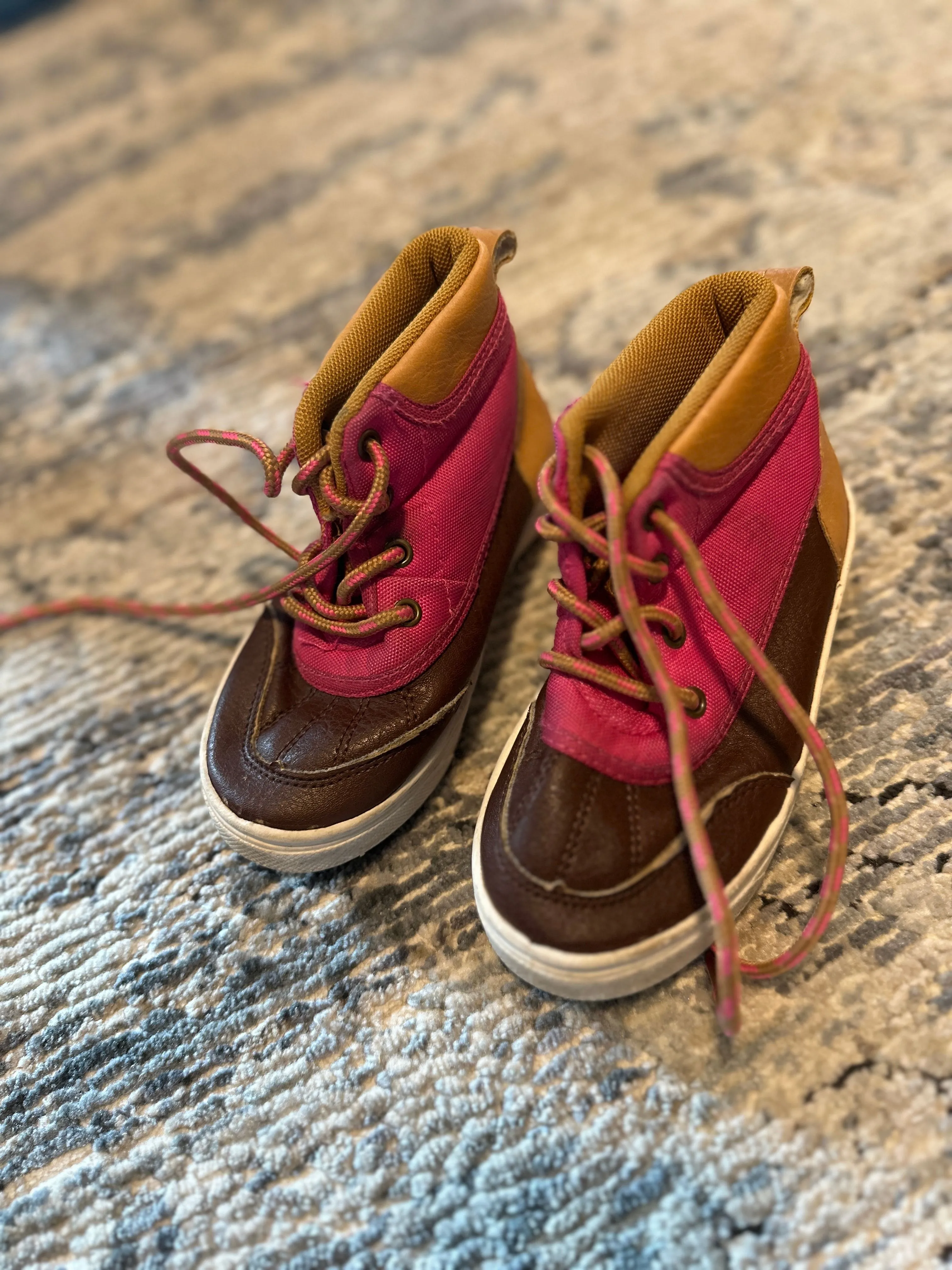 Product image for Box I: 037: 9C pink tan brown high top sneakers shoes $
