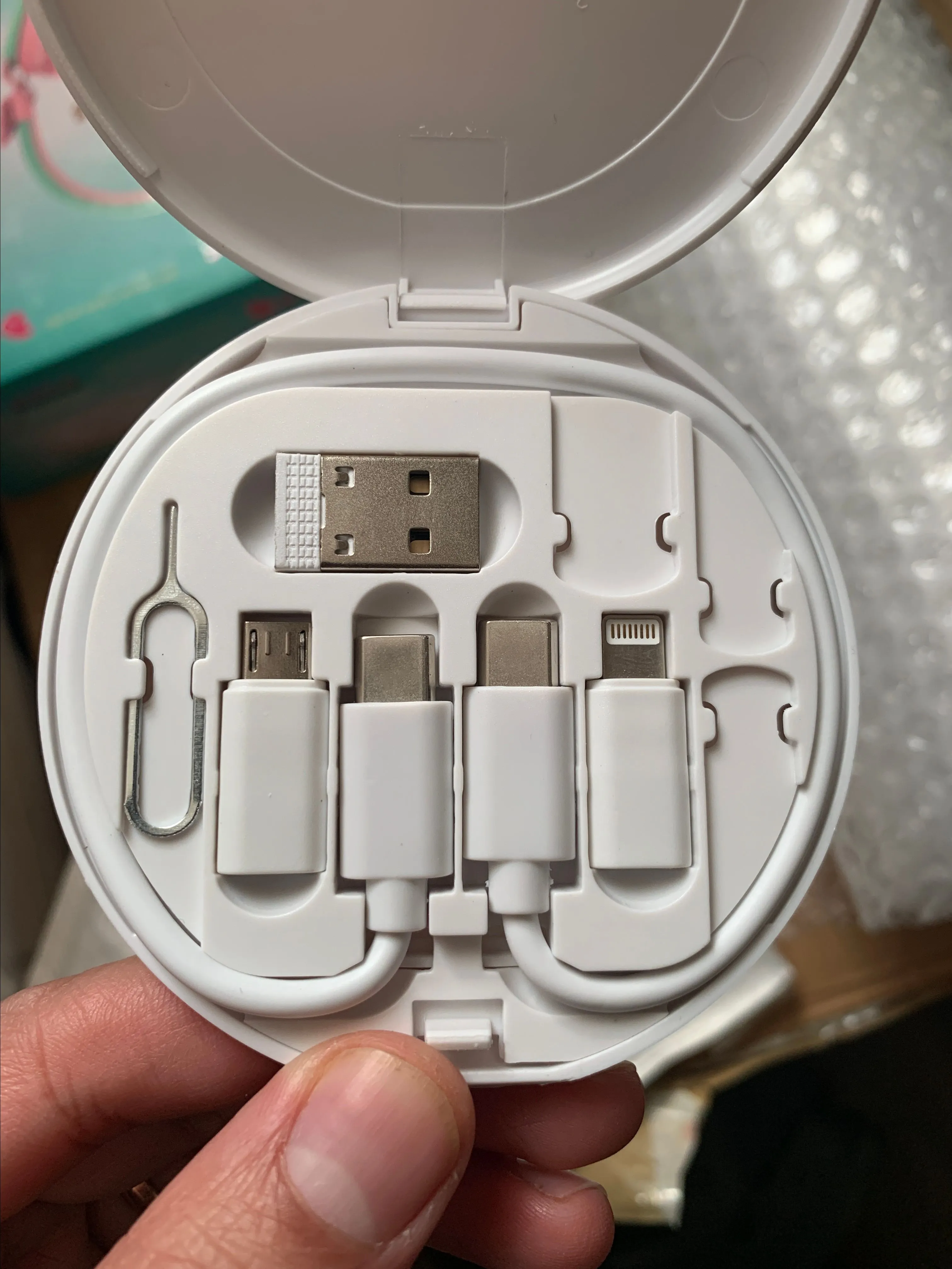 Product image for Multifunctional Charging Adapter Travel Case