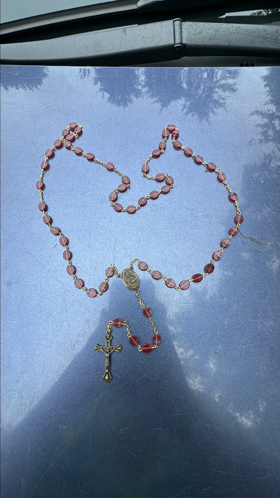 Product image for Vintage red plastic and metal rosary beads necklace