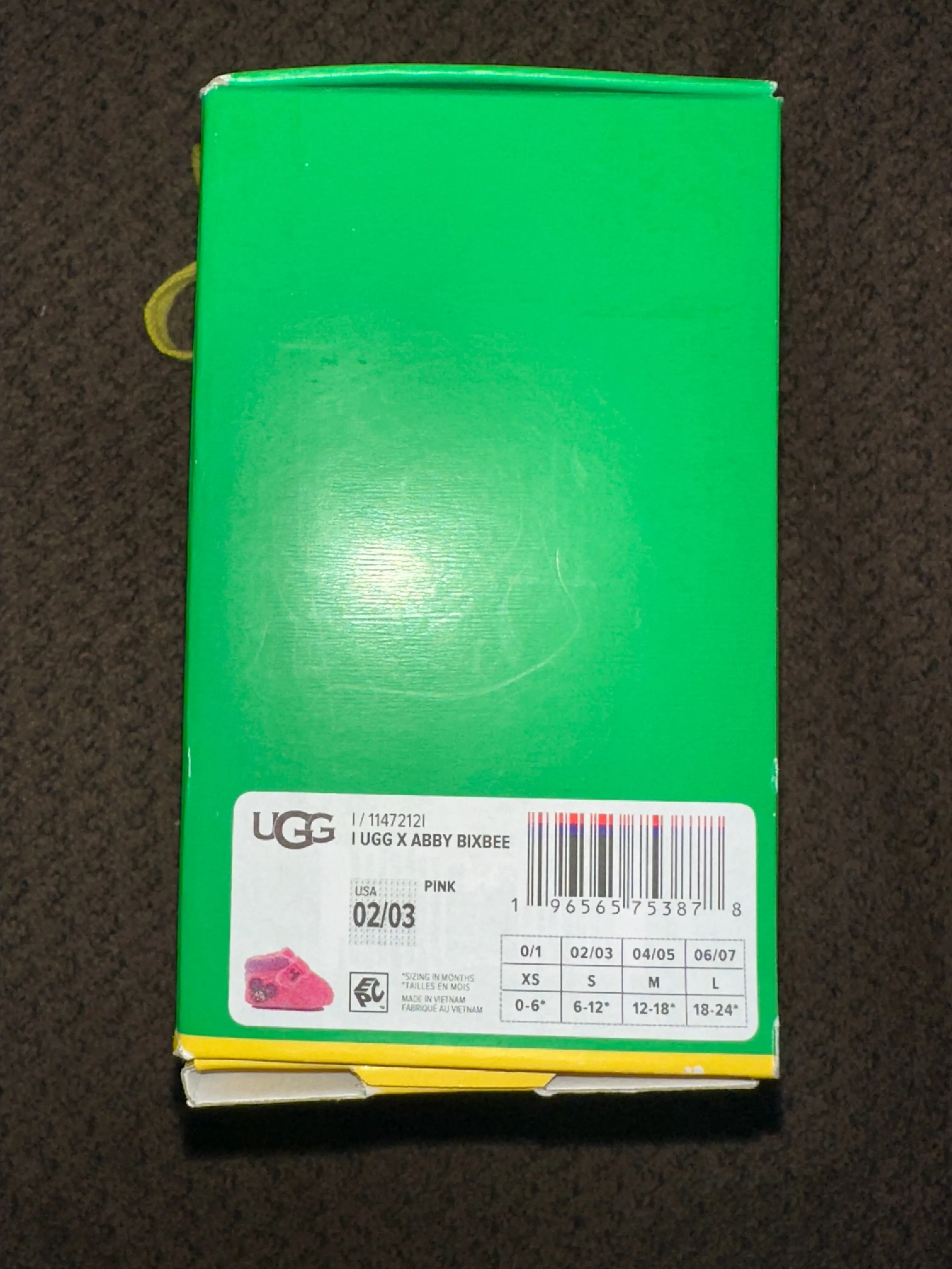 Listing Image Blurred Background