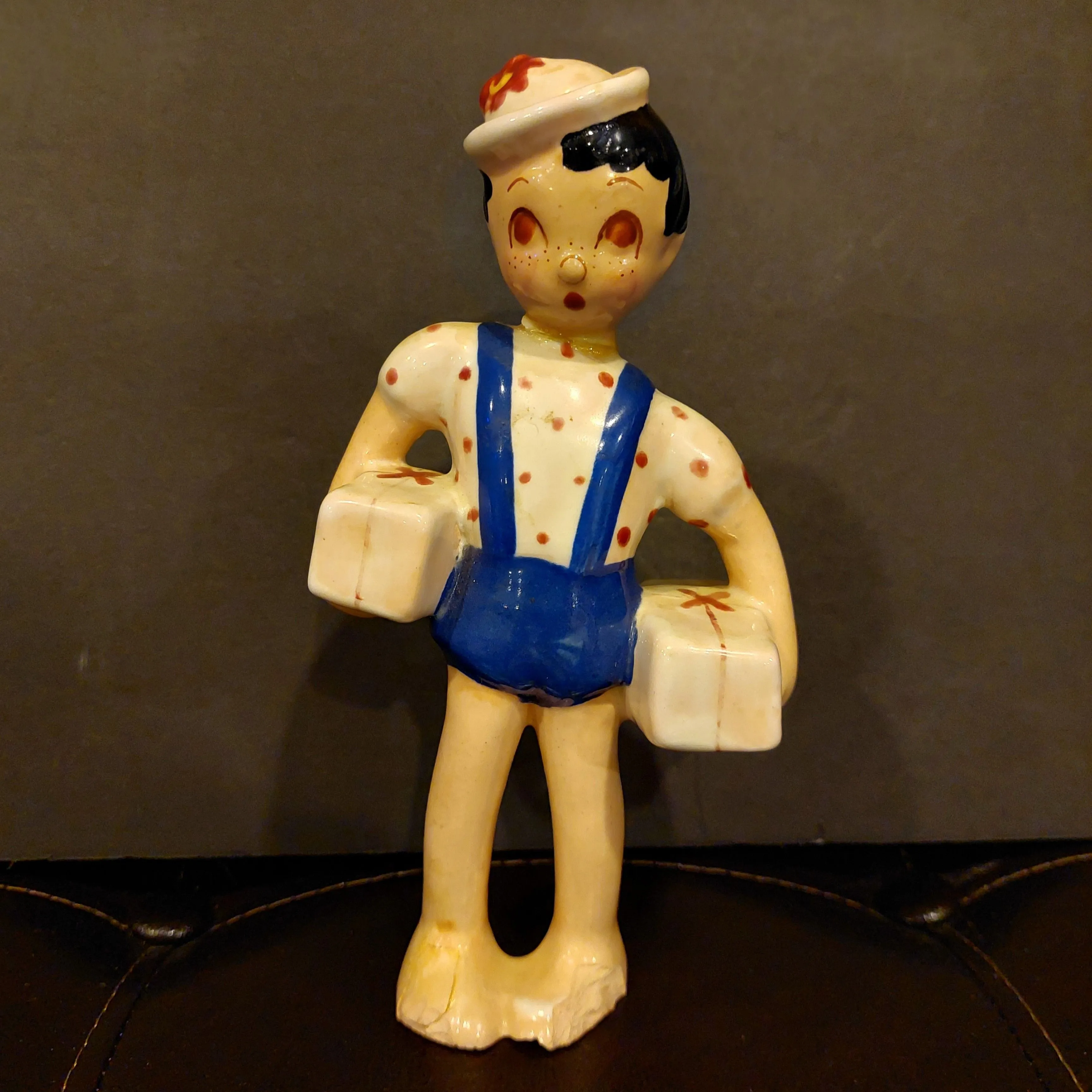 Product image for 0416 Brayton "Butch" Boy with Present (Rare)