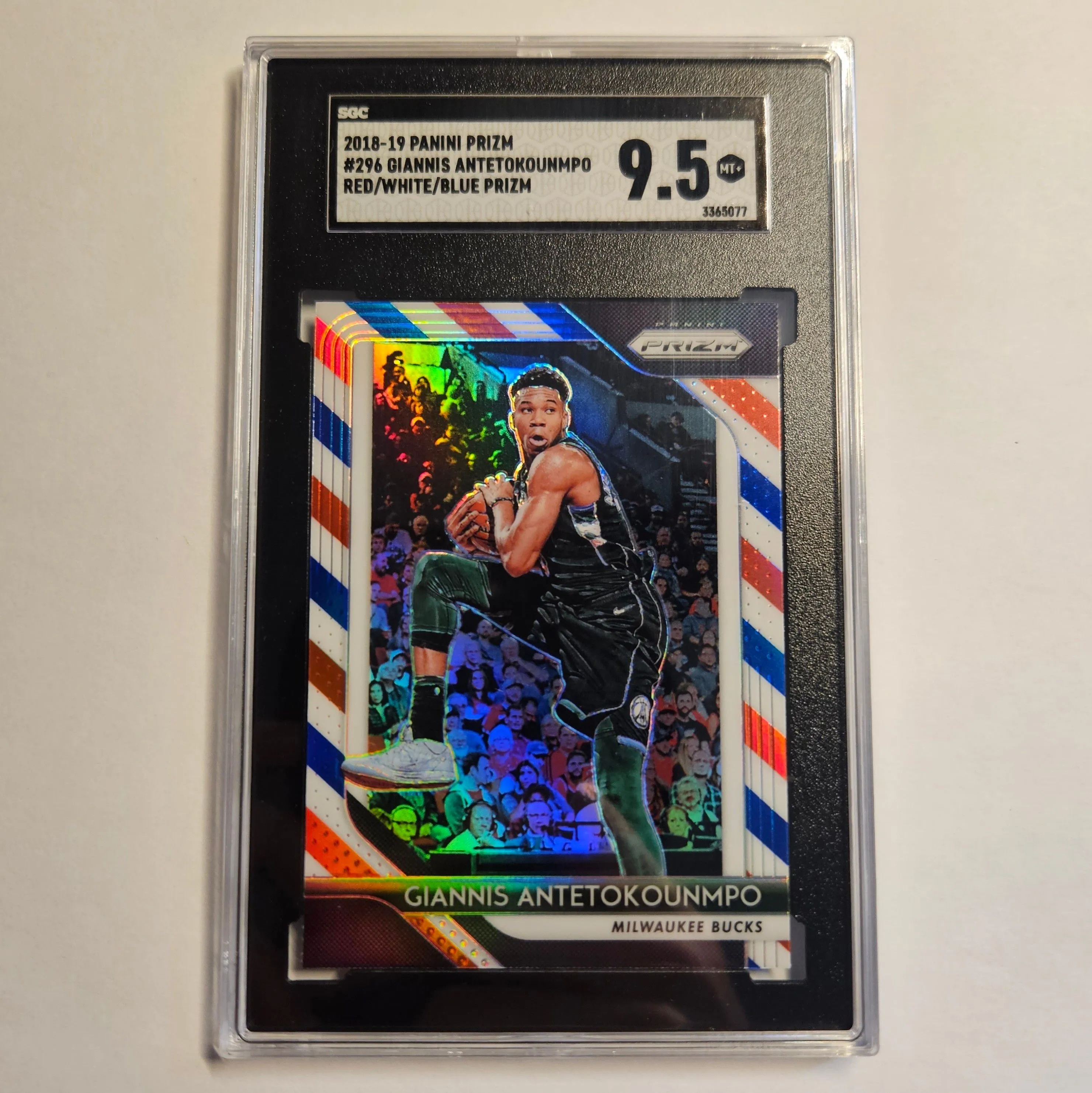 Product image for Giannis Antetokounmpo 2018-19 Panini Prizm - SGC 9.5 - Red/White/Blue Prizm